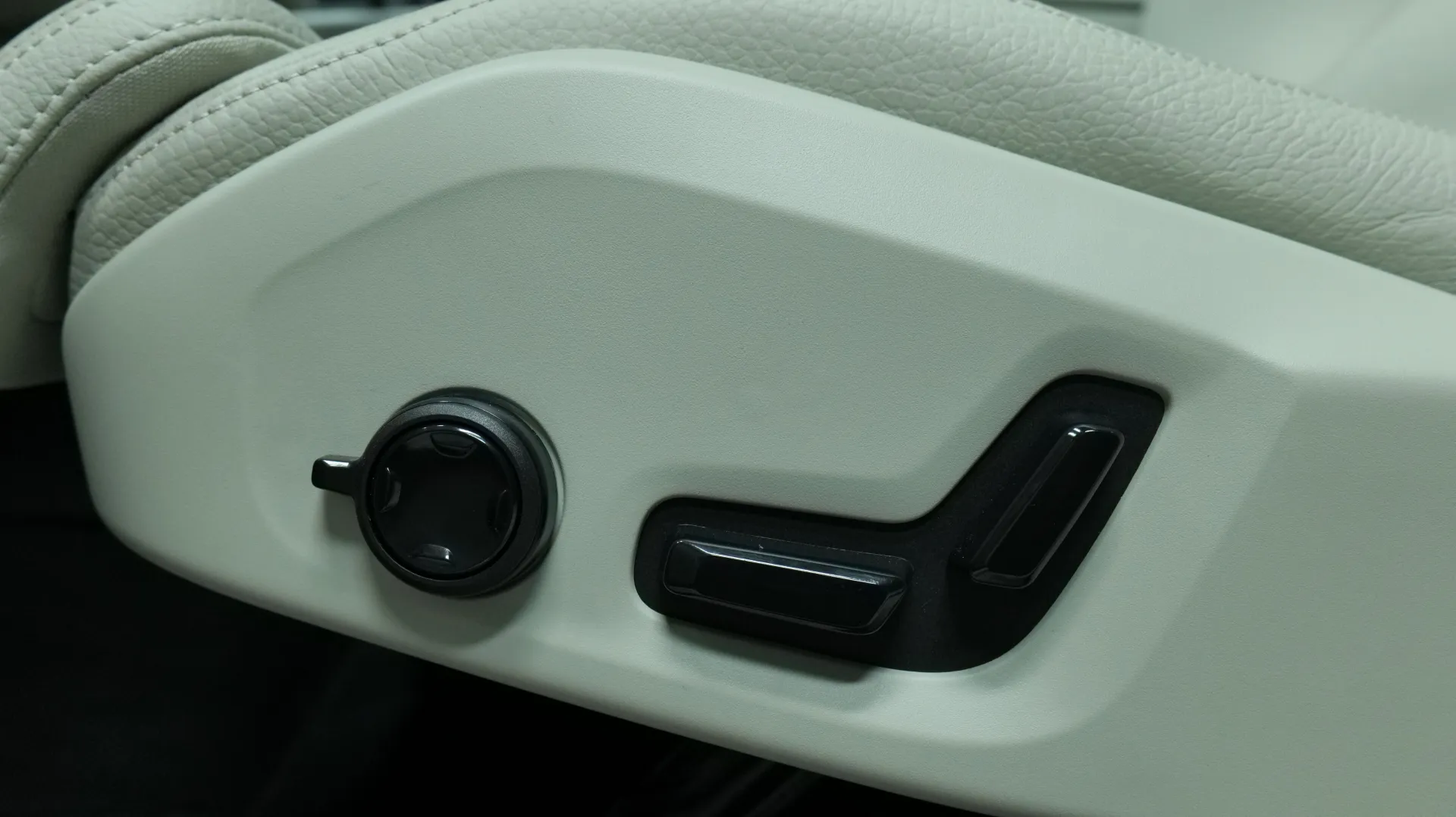 Autokuva 11 - RXK-378