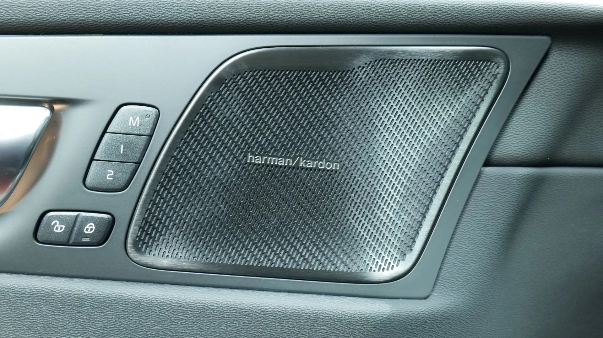 Autokuva 10 - RXK-380