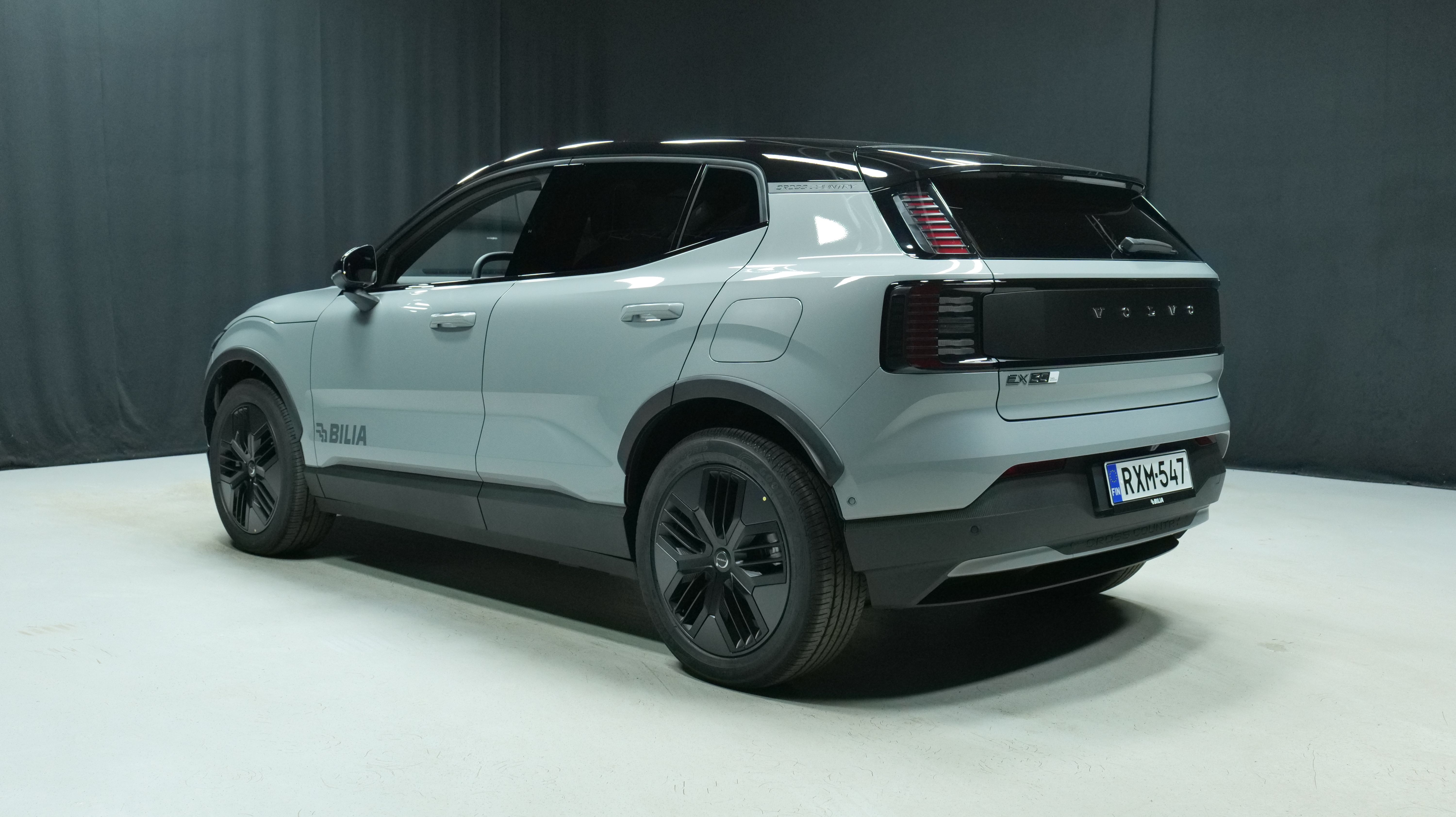 Volvo EX30 Cross Country 2025, kuva 2/17