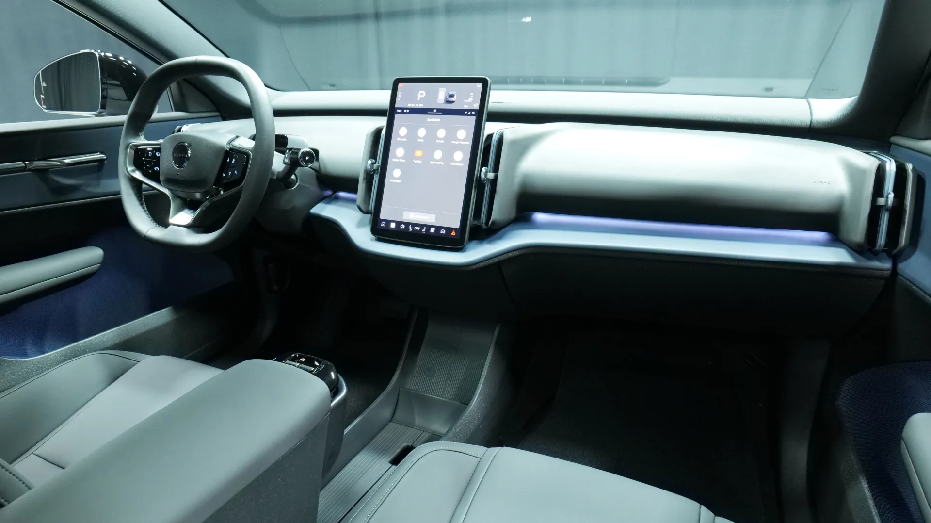 Autokuva 17 - RXM-547