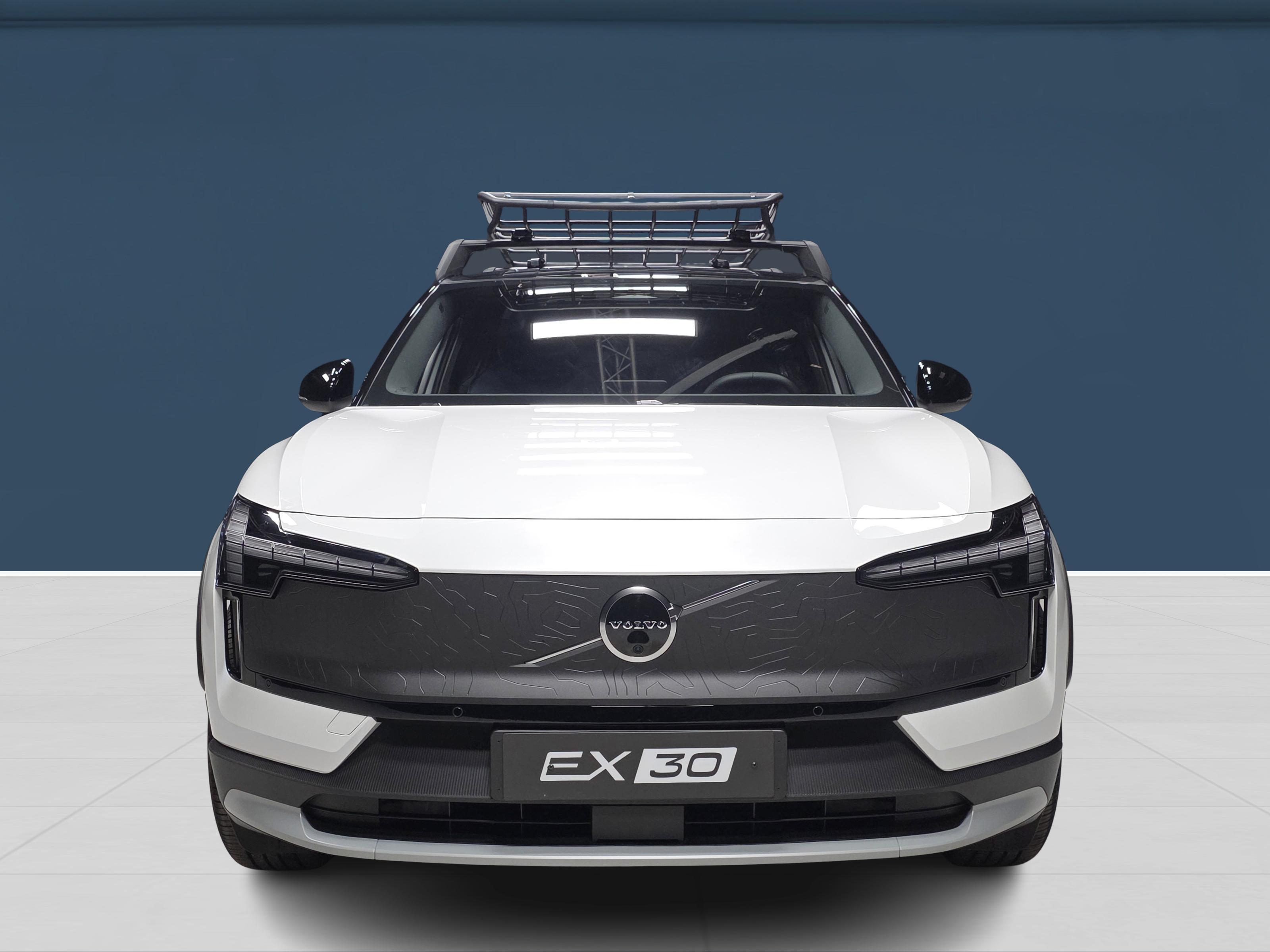 Volvo EX30 Cross Country 2025, kuva 2/16