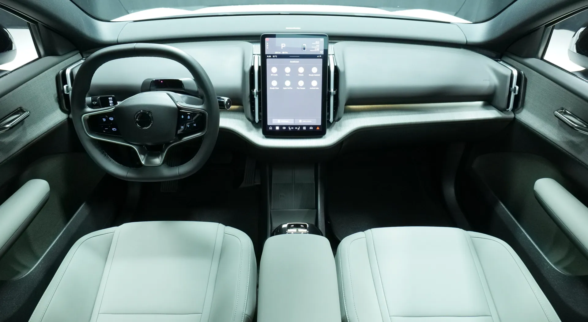 Autokuva 11 - RXM-551