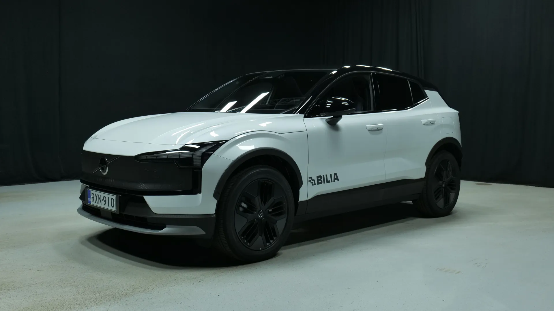 Volvo EX30 Cross Country RXN-910