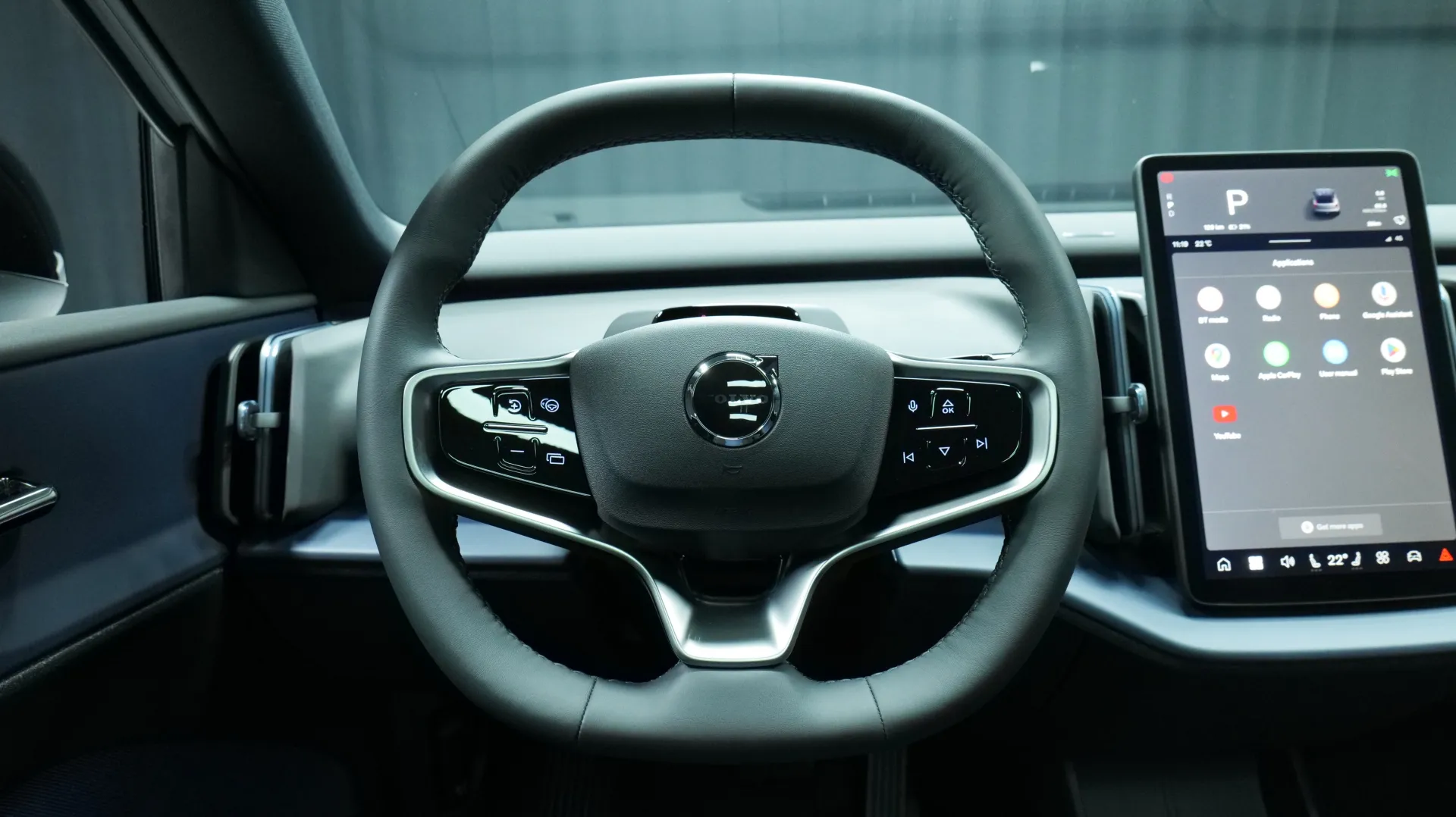 Autokuva 13 - RXN-910