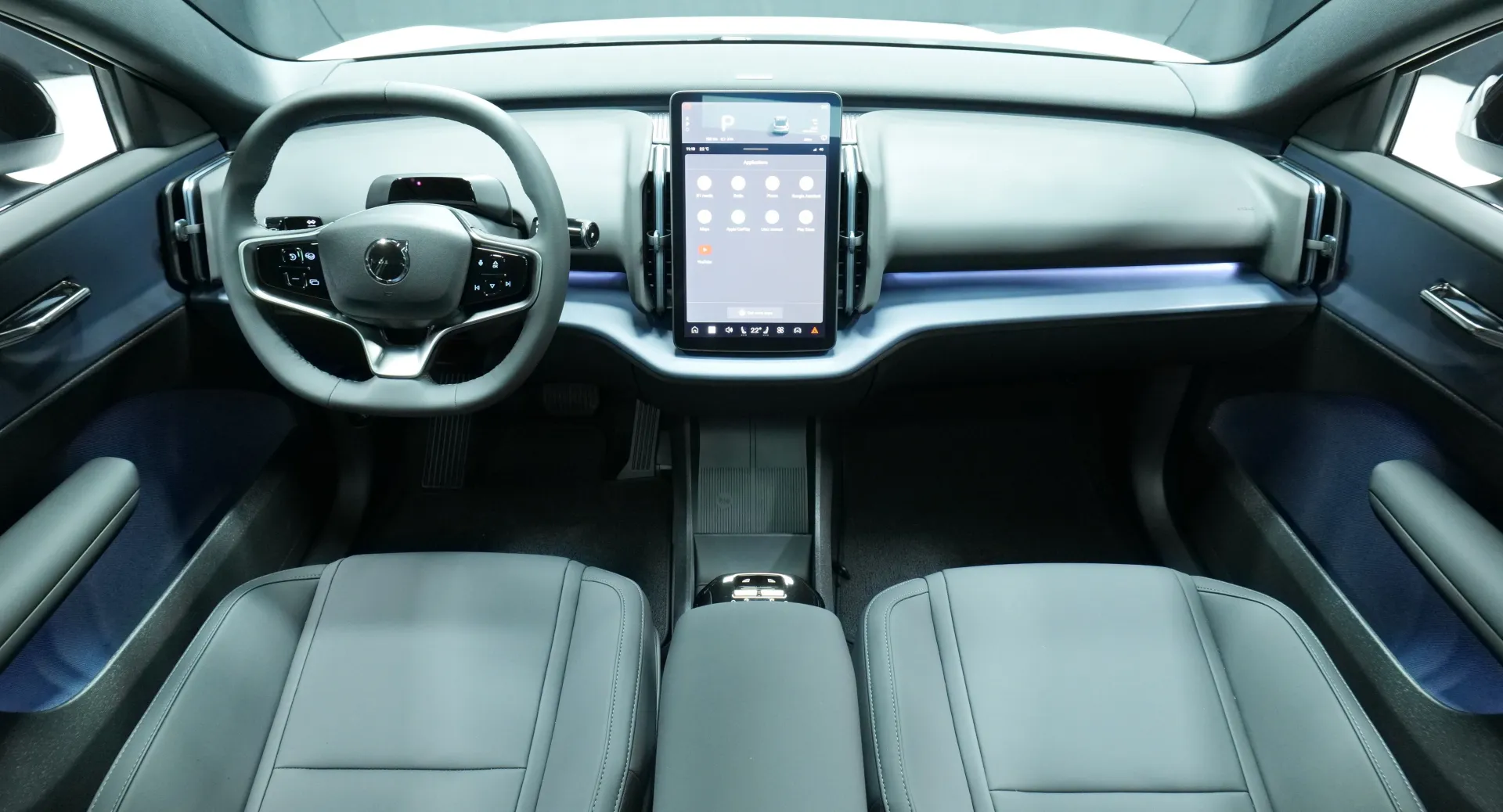 Autokuva 11 - RXN-910