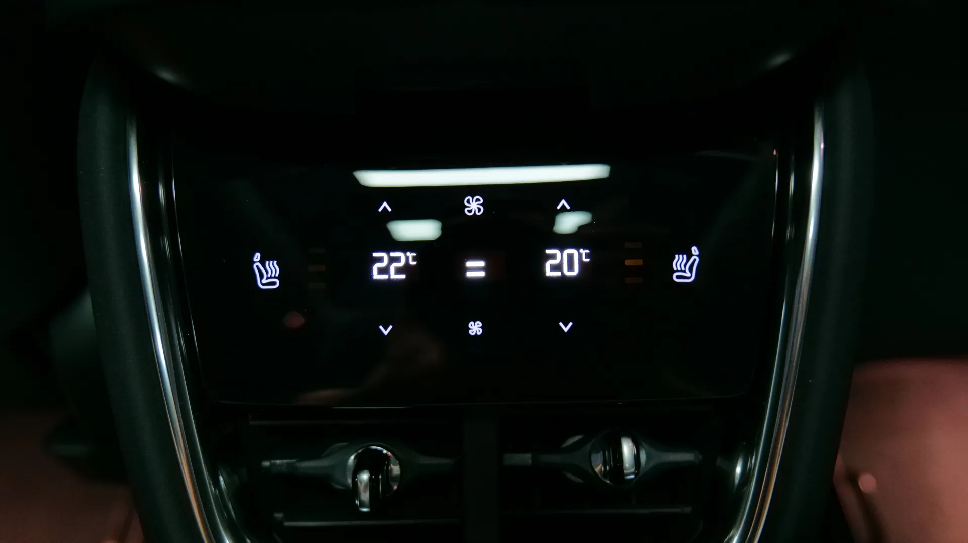 Autokuva 16 - RXN-912