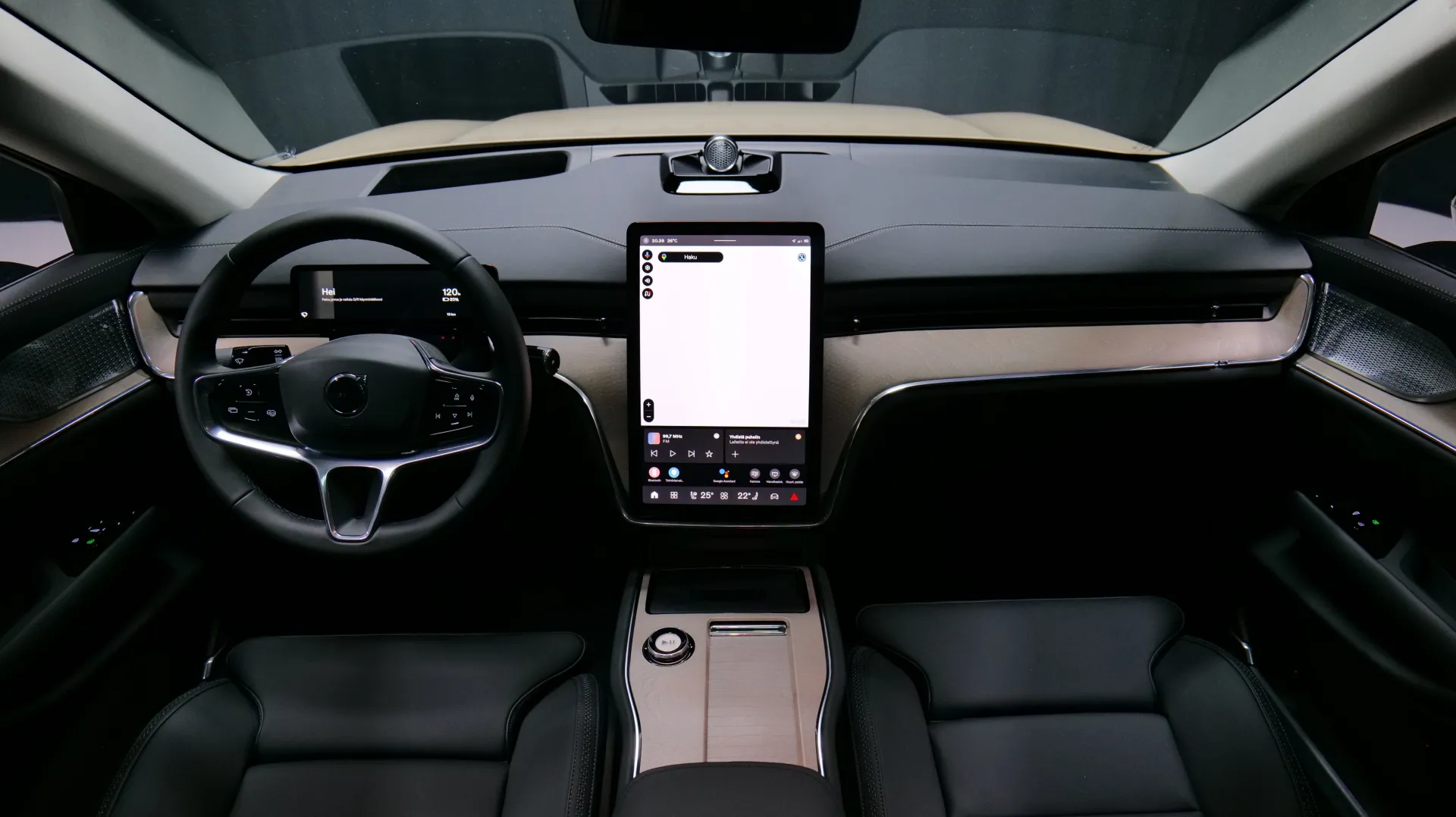 Autokuva 14 - RXN-912