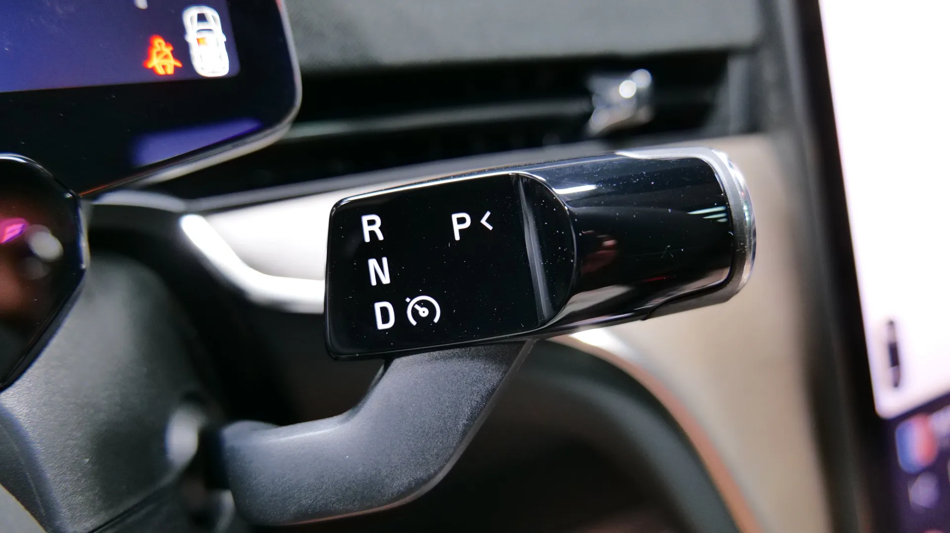 Autokuva 10 - RXN-912