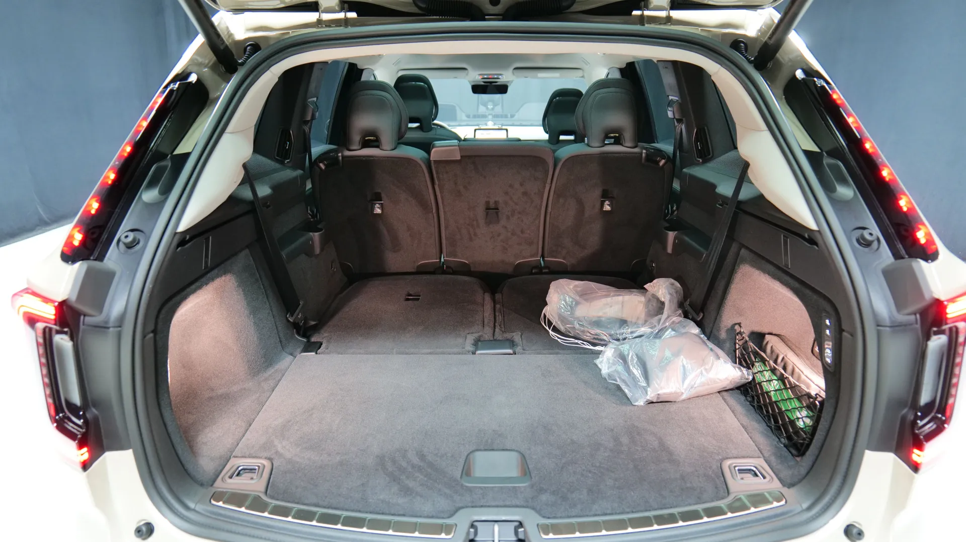 Autokuva 29 - RXN-912