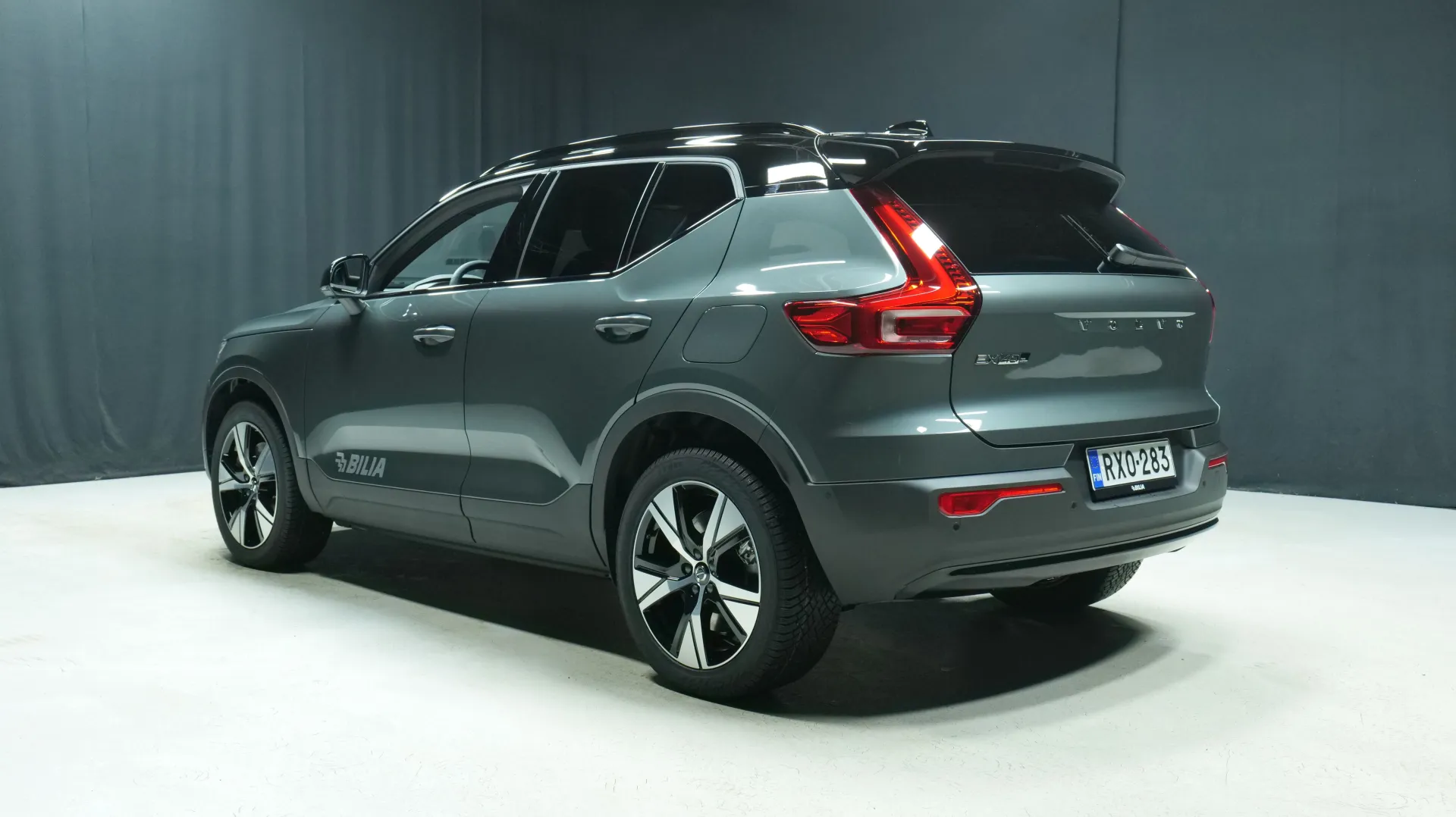 Autokuva 2 - RXO-283