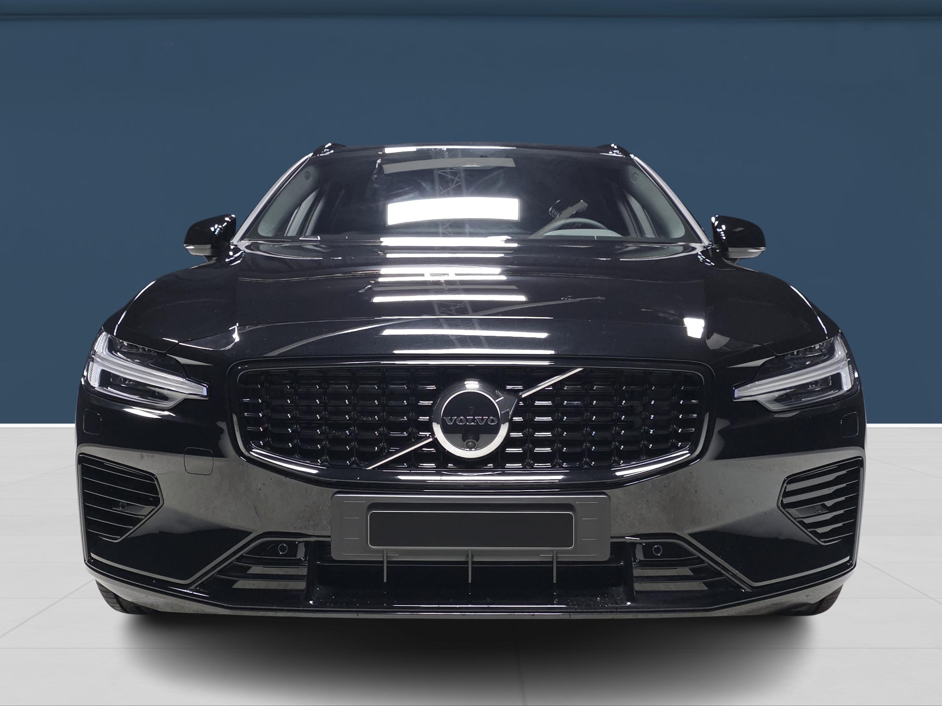 Volvo V60 2026, bild 2/16