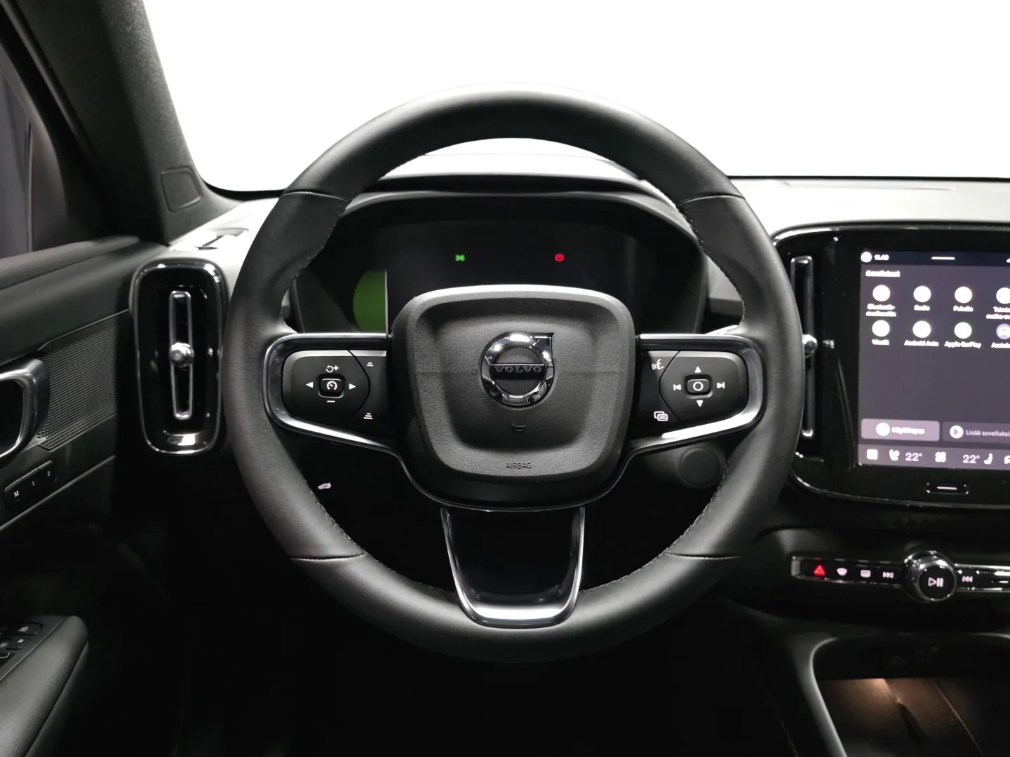 Autokuva 10 - RXO-980