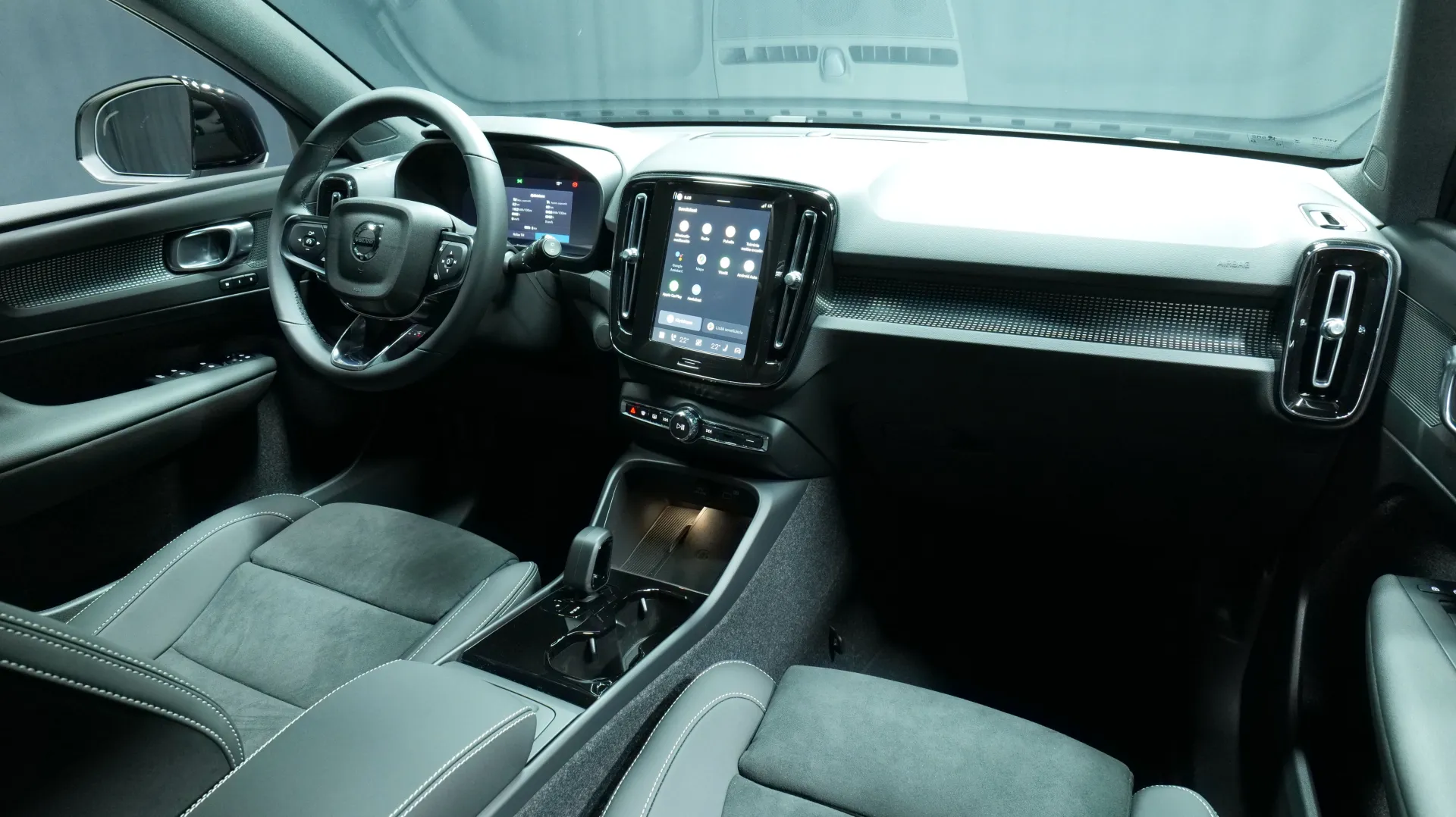 Autokuva 17 - RXO-980