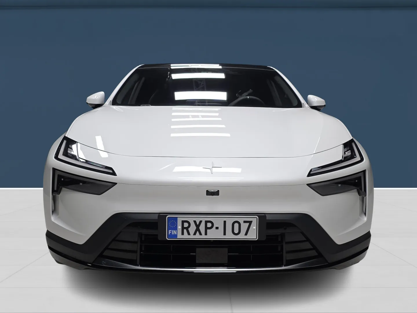 Autokuva 2 - RXP-107