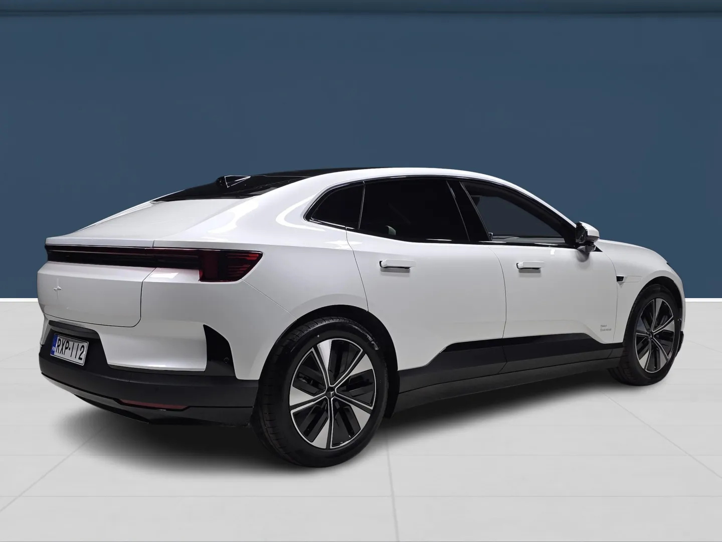 Autokuva 4 - RXP-112