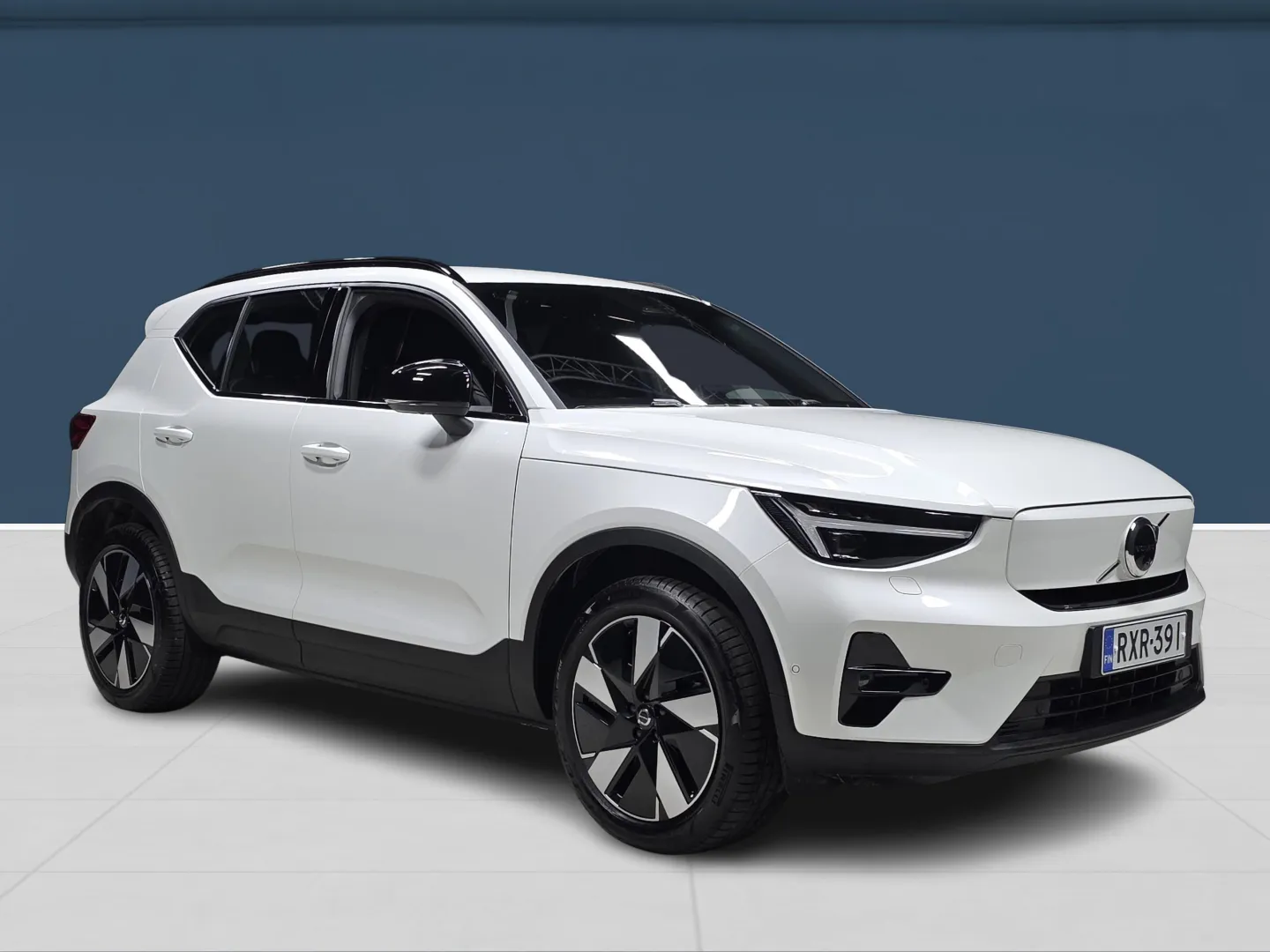 Autokuva 3 - RXR-391