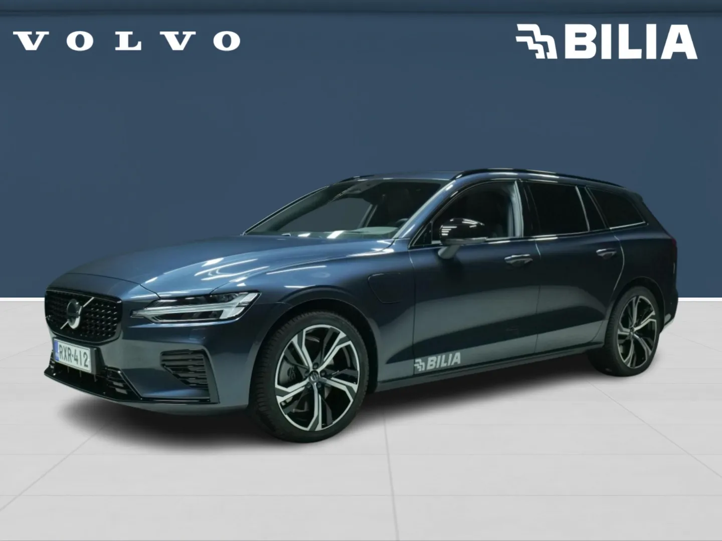 Autokuva 1 - RXR-412