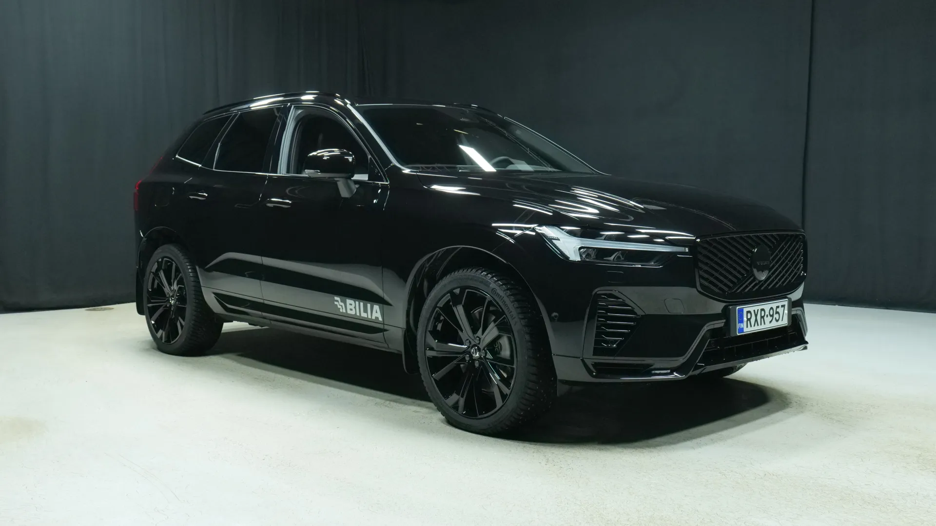 Autokuva 5 - RXR-957