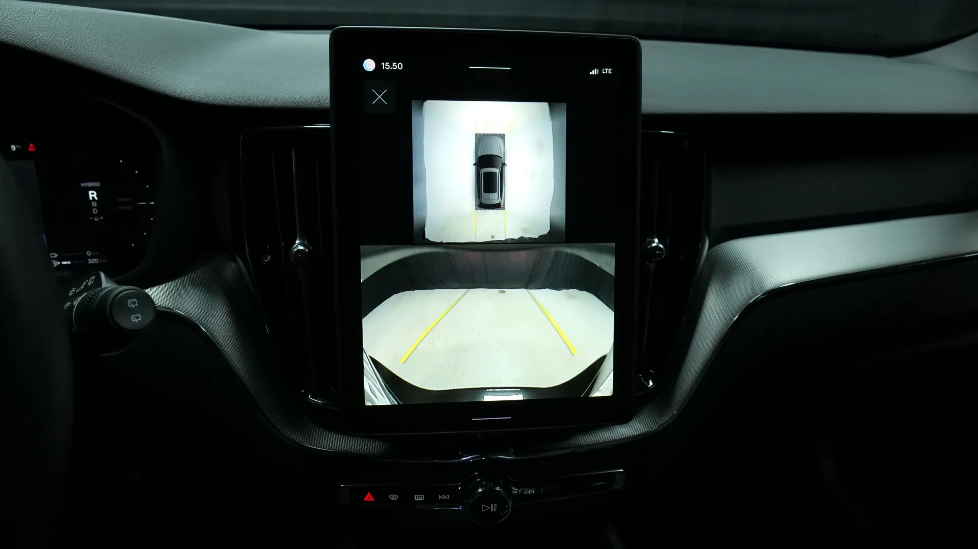 Autokuva 7 - RXR-957