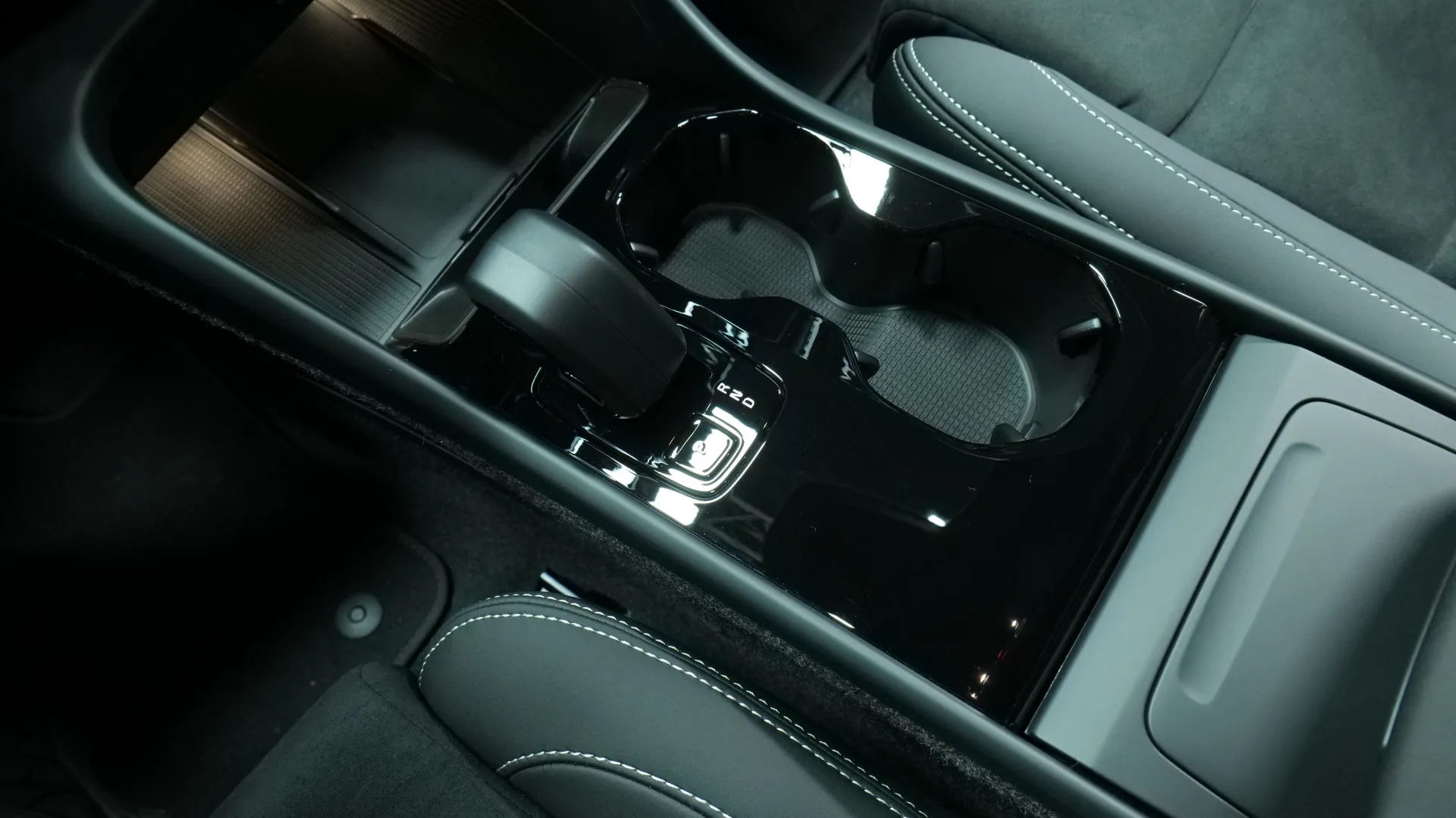 Autokuva 9 - RXR-959