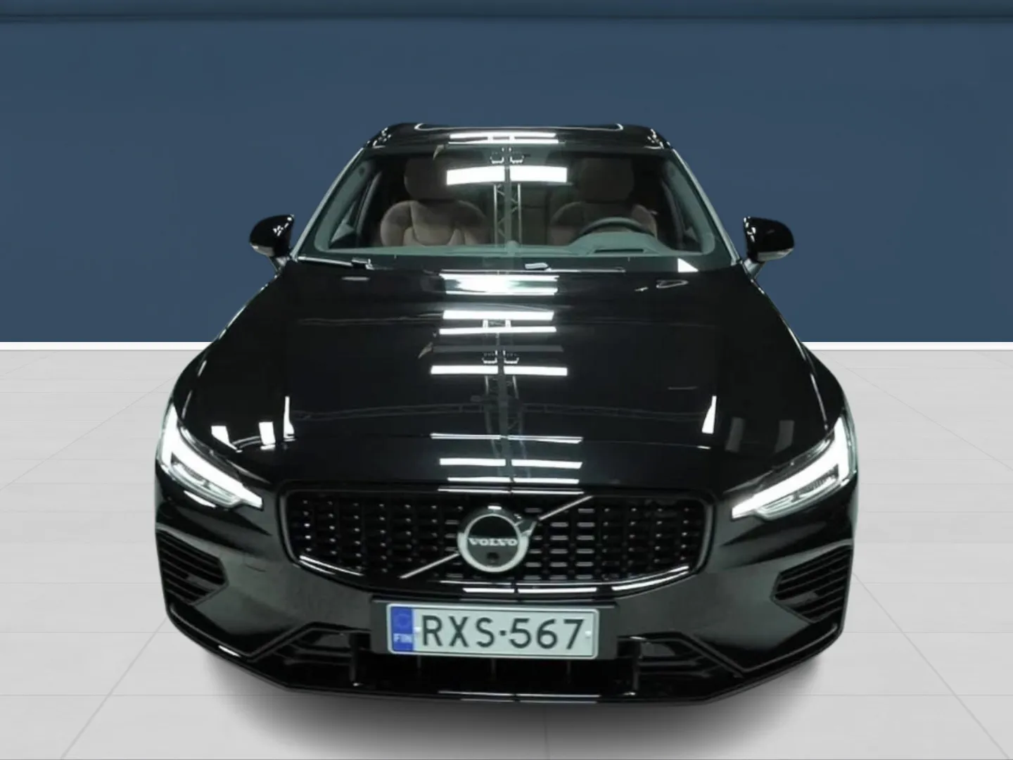 Autokuva 2 - RXS-567