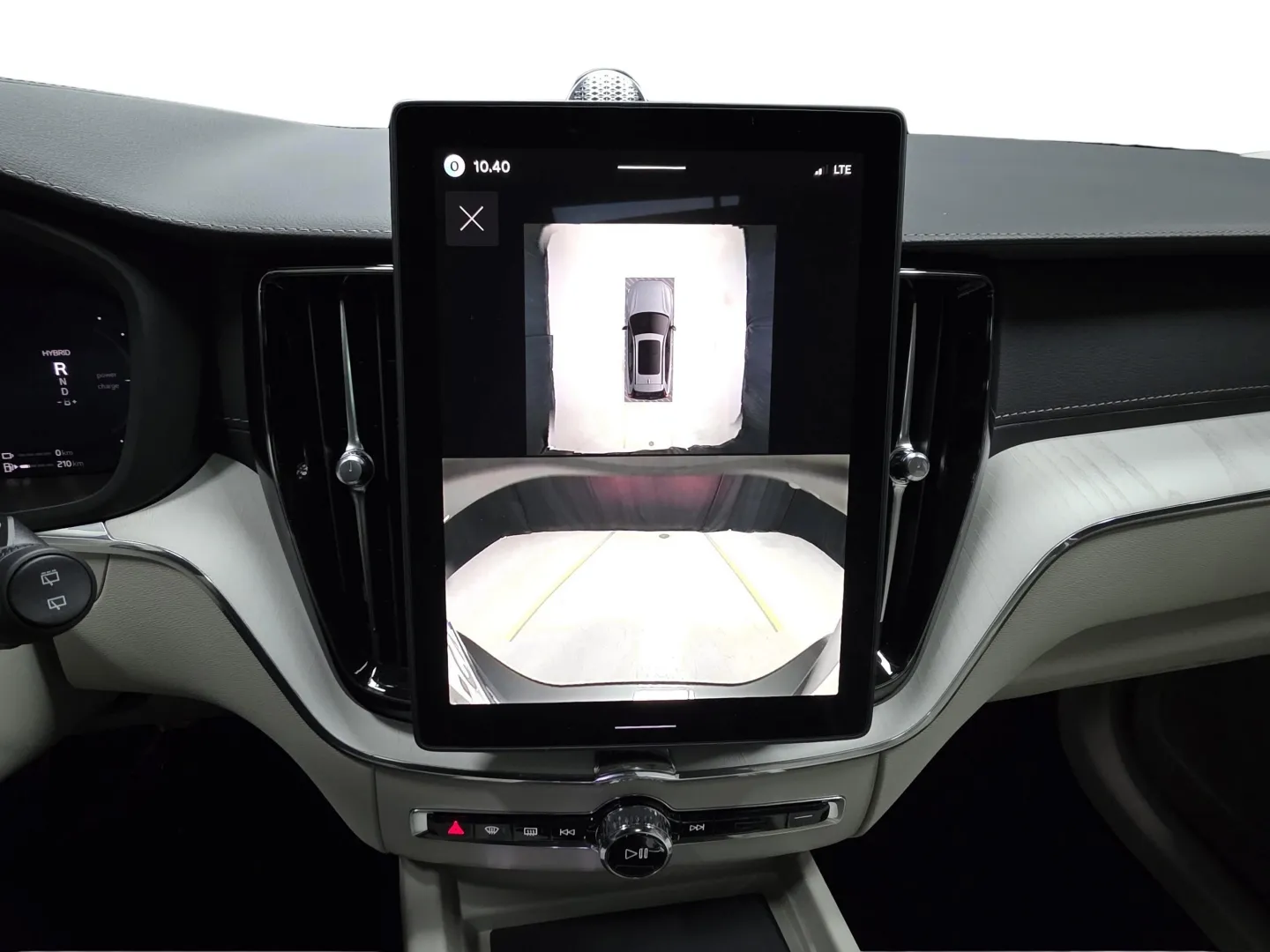 Autokuva 12 - RXS-569