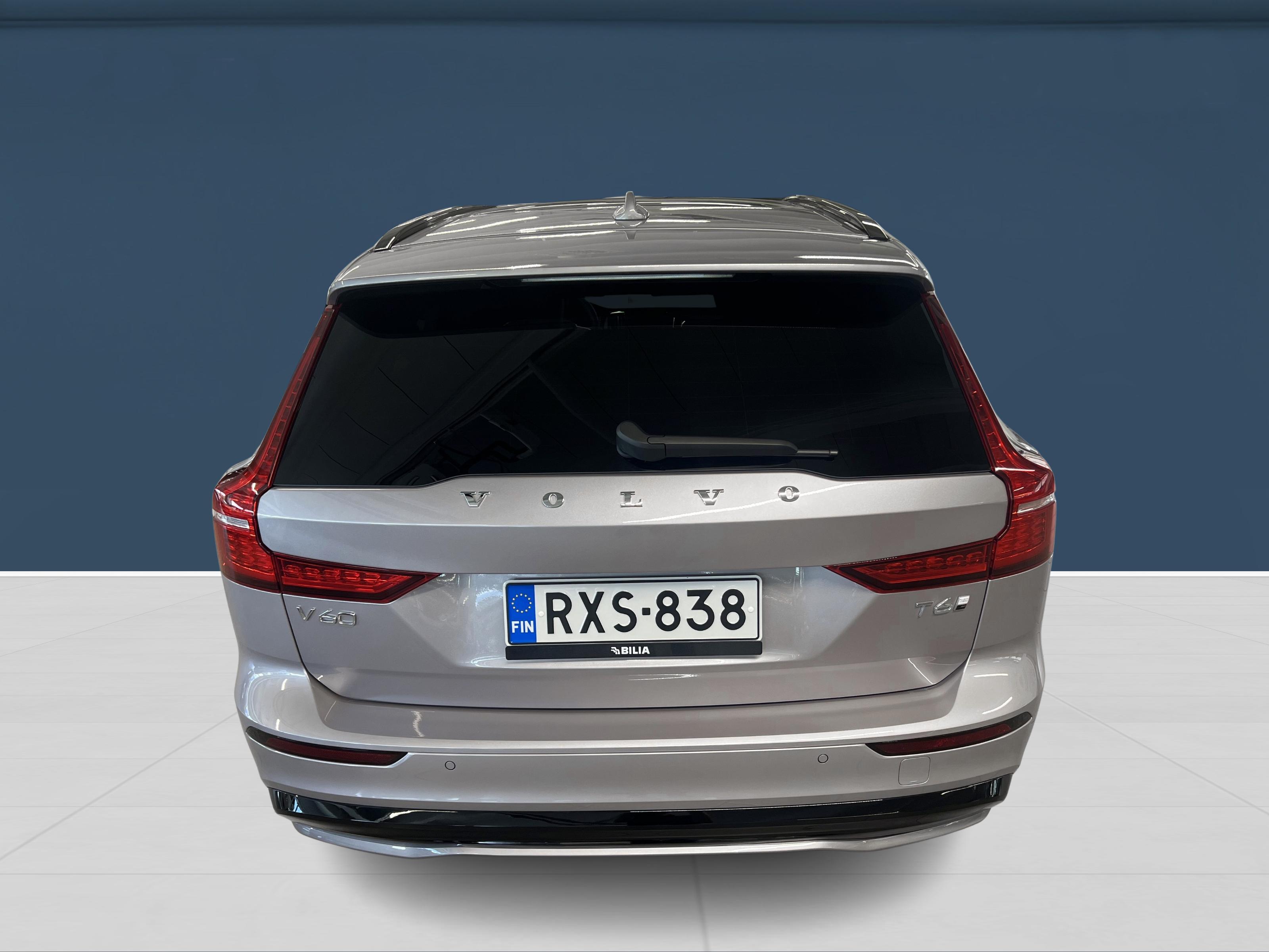 Volvo V60 T6 AWD Long Range Ultra Dark 2026, kuva 5/17