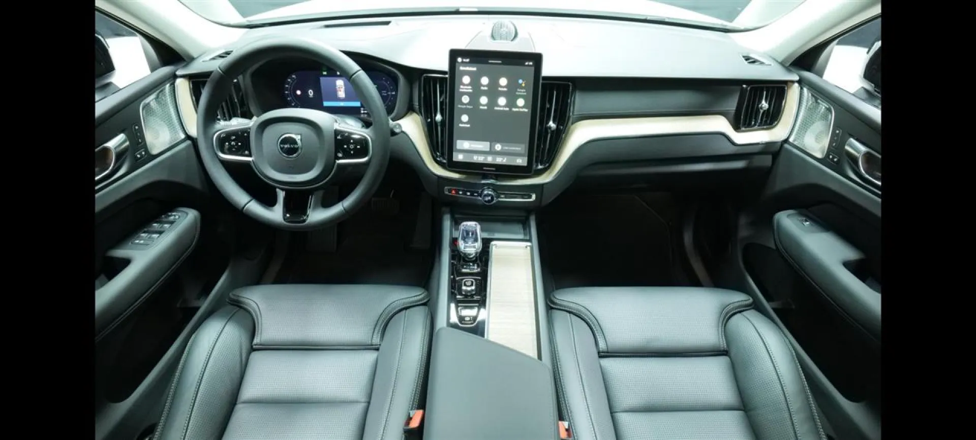 Autokuva 10 - RXU-644