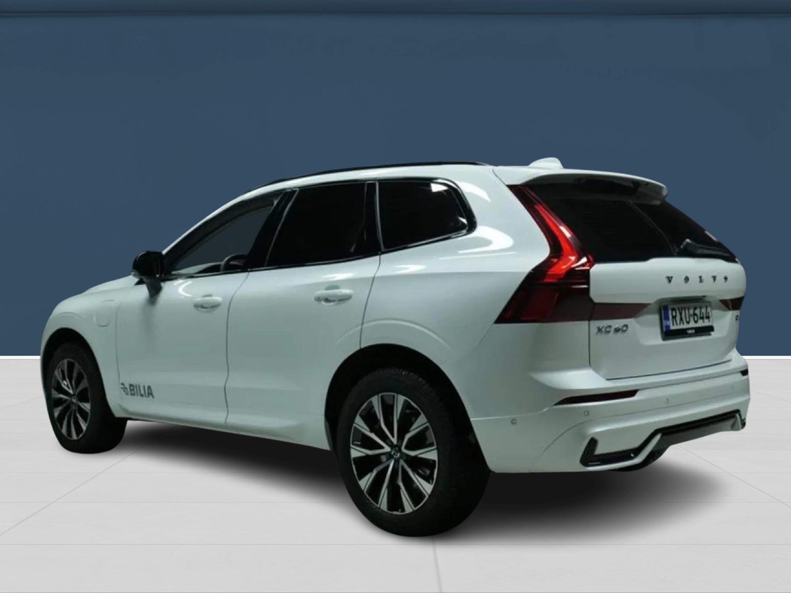 Volvo XC60 T6 AWD Long Range Ultra Dark. 2026, kuva 2/16
