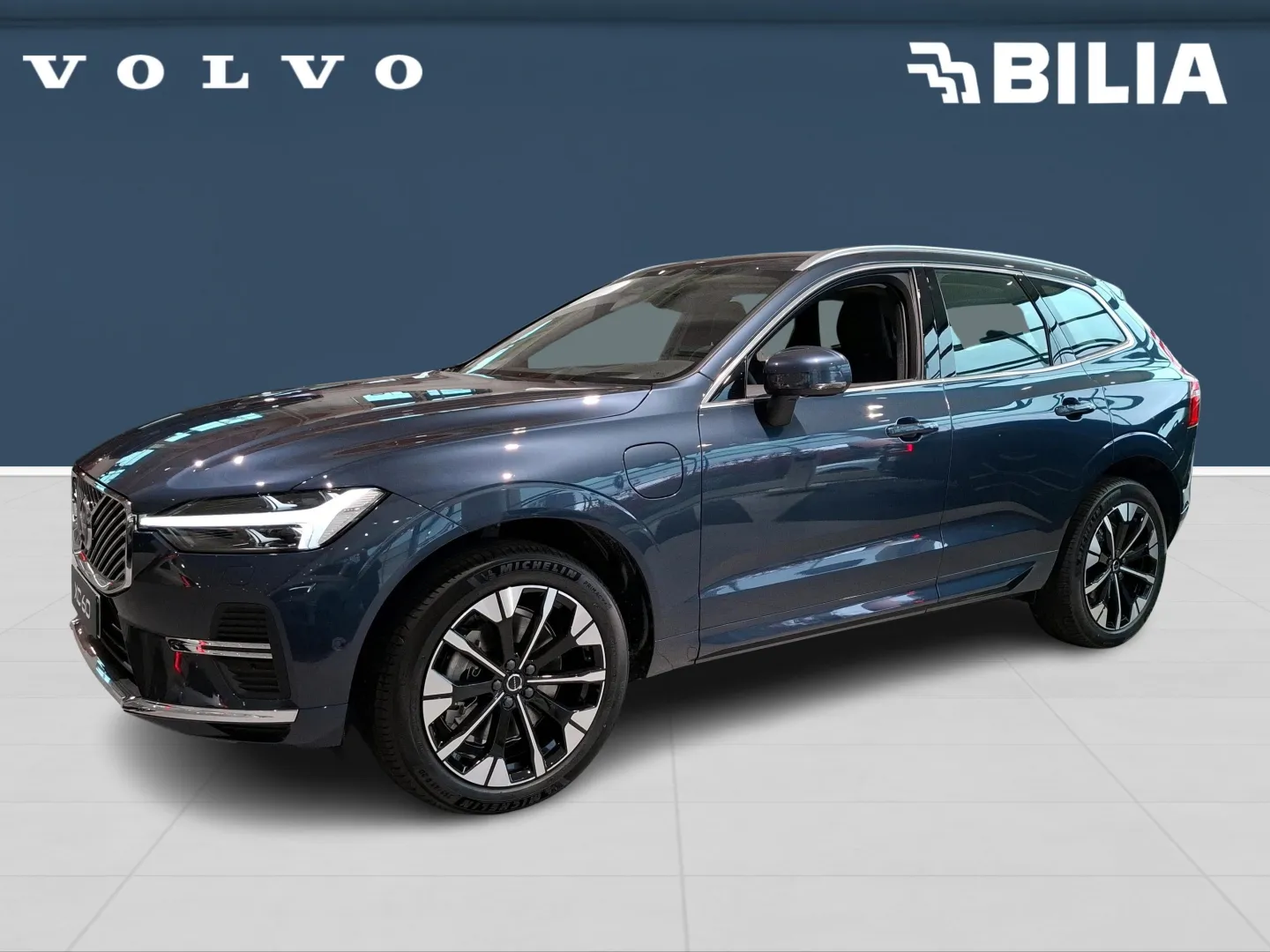Autokuva 1 - RXU-645