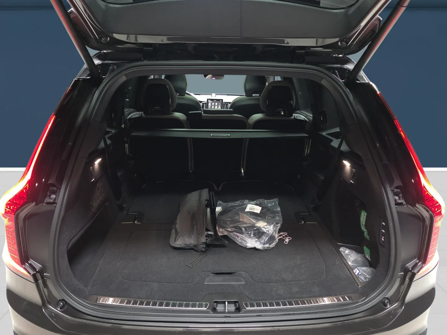 Autokuva 11 - RXU-663