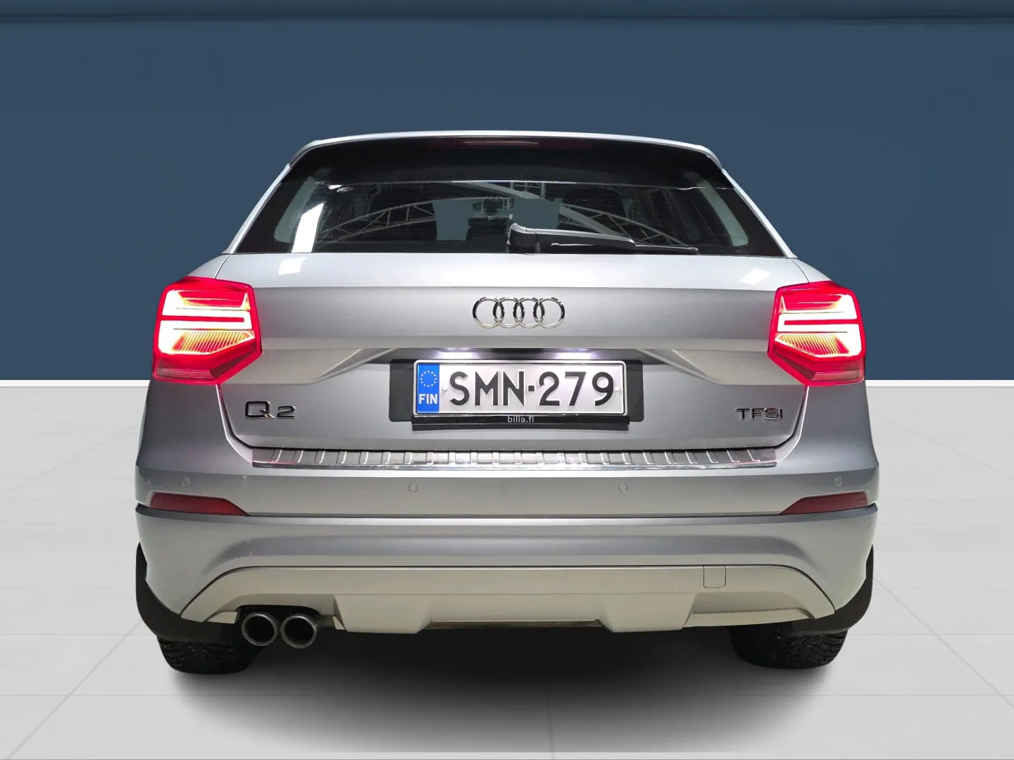 Autokuva 5 - SMN-279