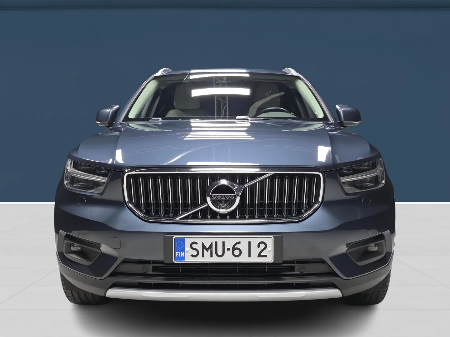 Autokuva 2 - SMU-612