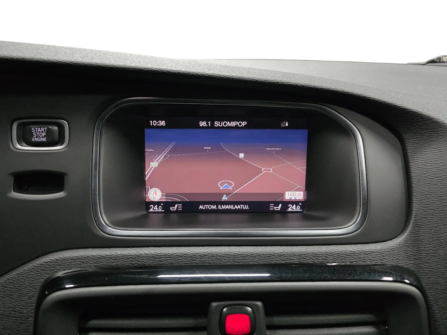 Autokuva 13 - SOJ-604