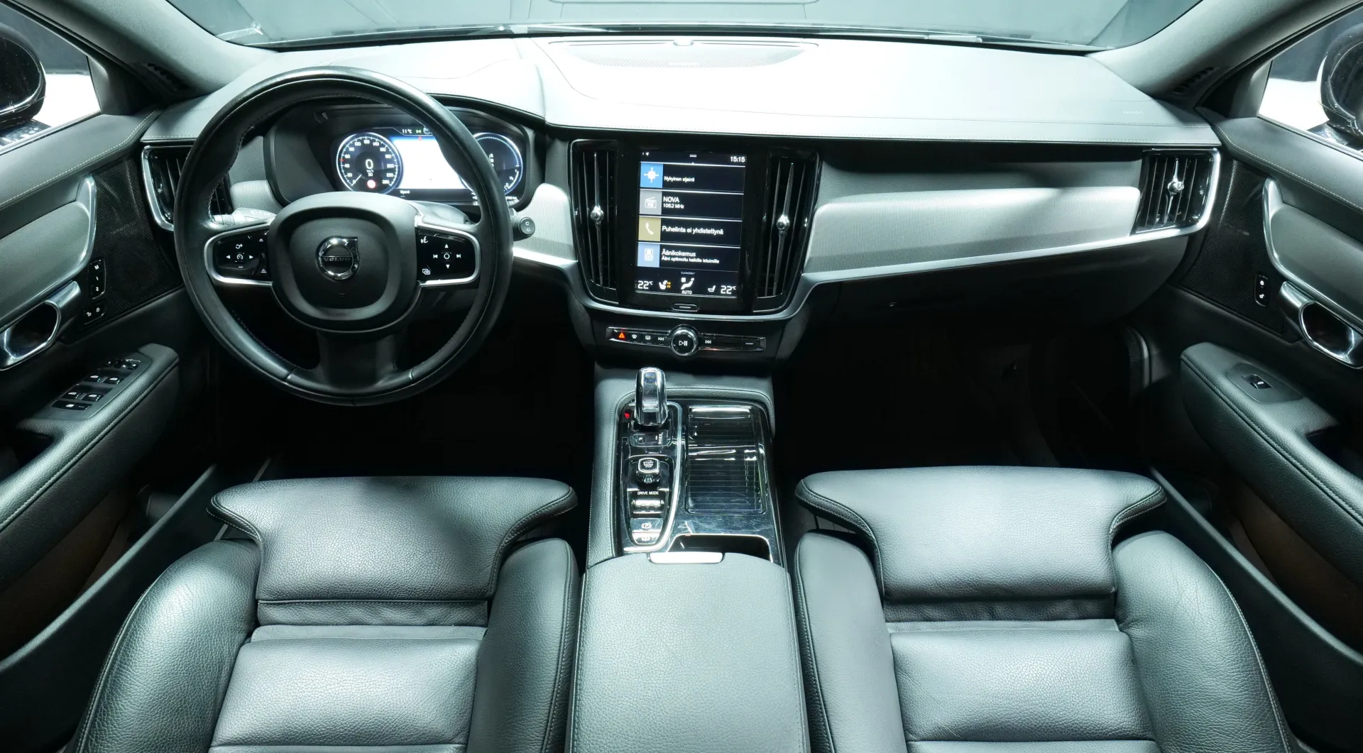 Autokuva 15 - SOJ-608