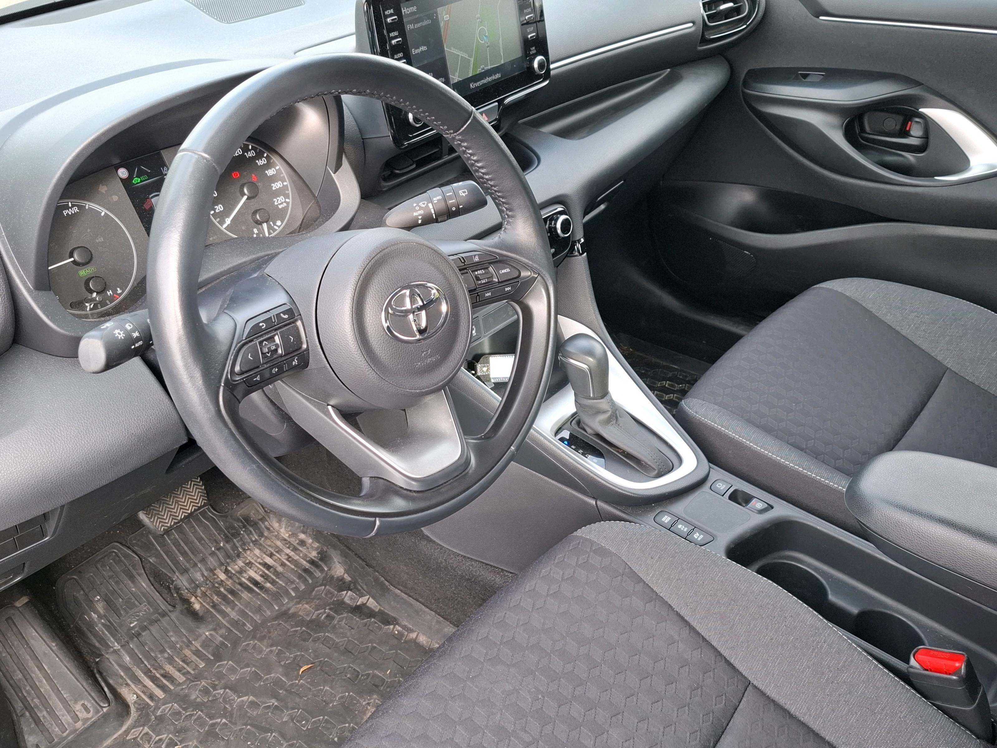 Toyota Yaris 1,5 Hybrid Active 2023, kuva 7/11
