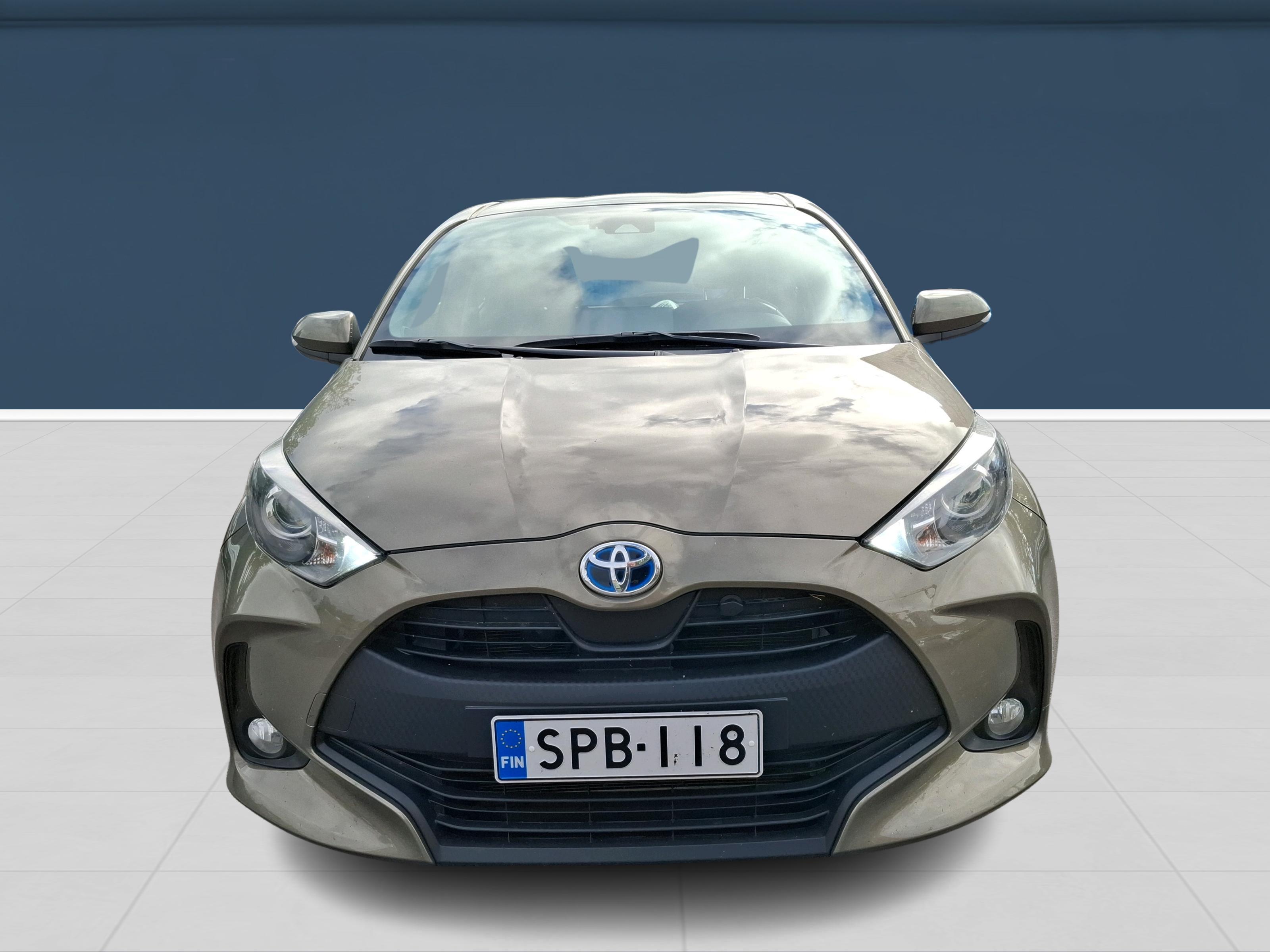 Toyota Yaris 1,5 Hybrid Active 2023, kuva 2/11