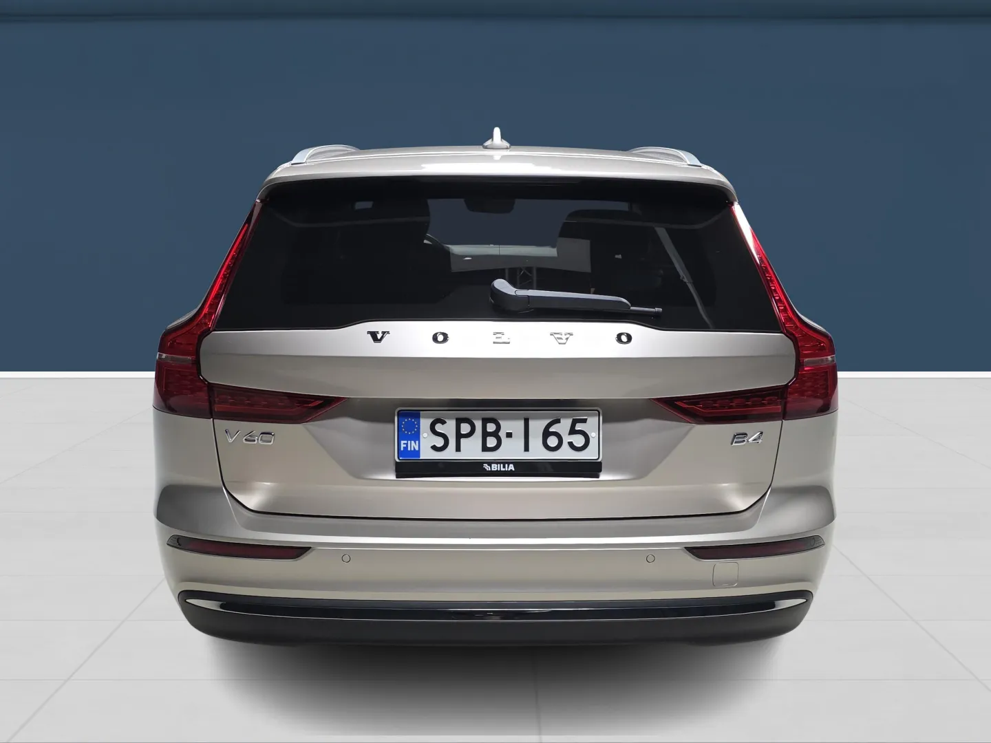 Autokuva 5 - SPB-165