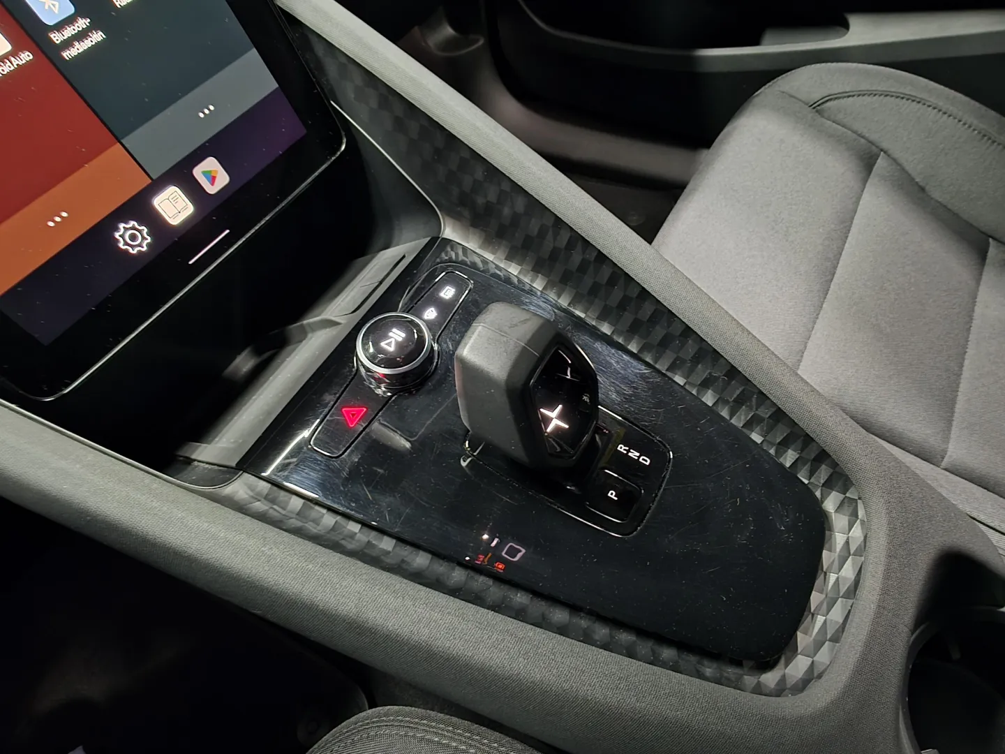 Autokuva 14 - SPJ-612