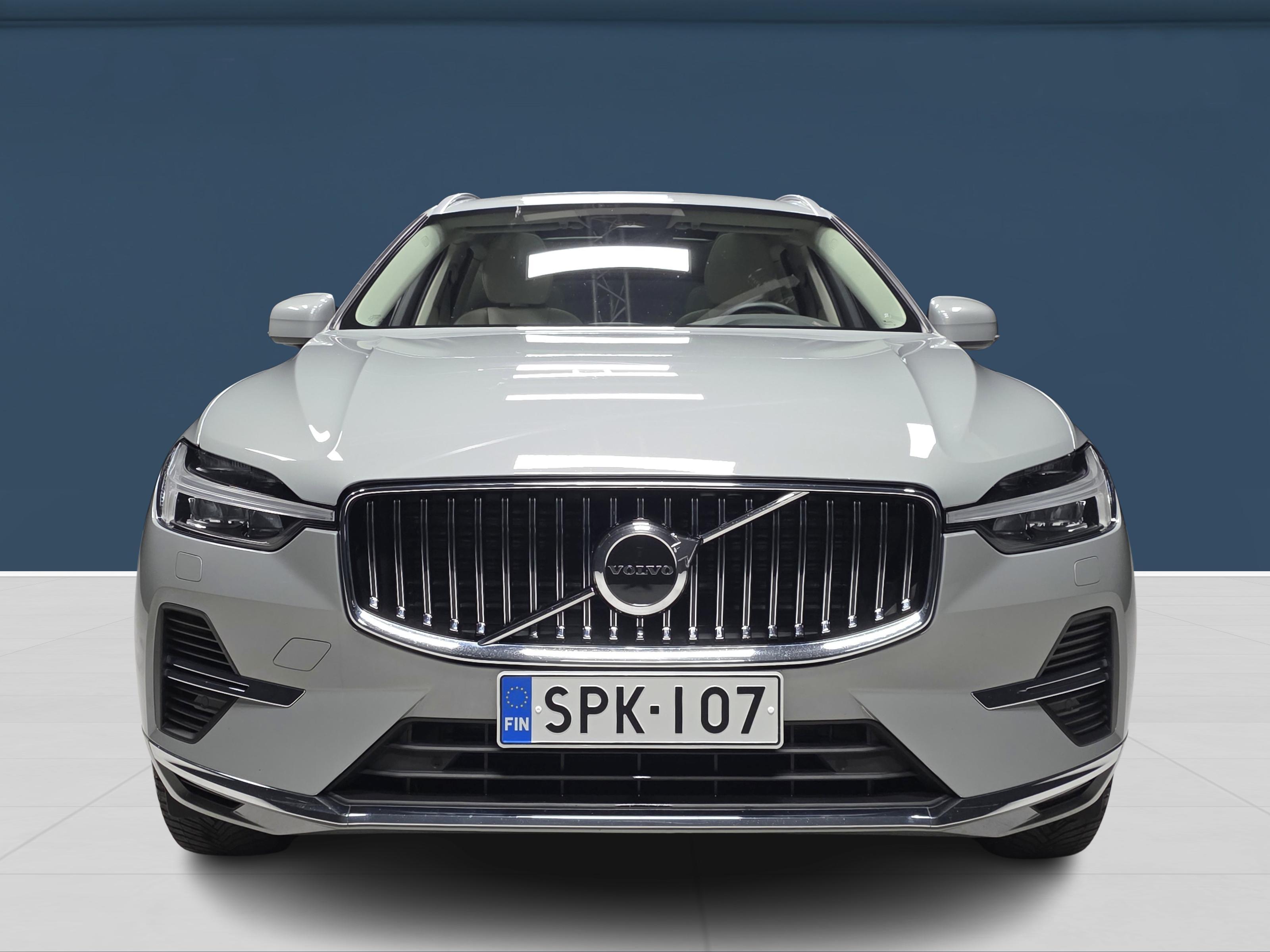 Volvo XC60 2024, photo 2/19