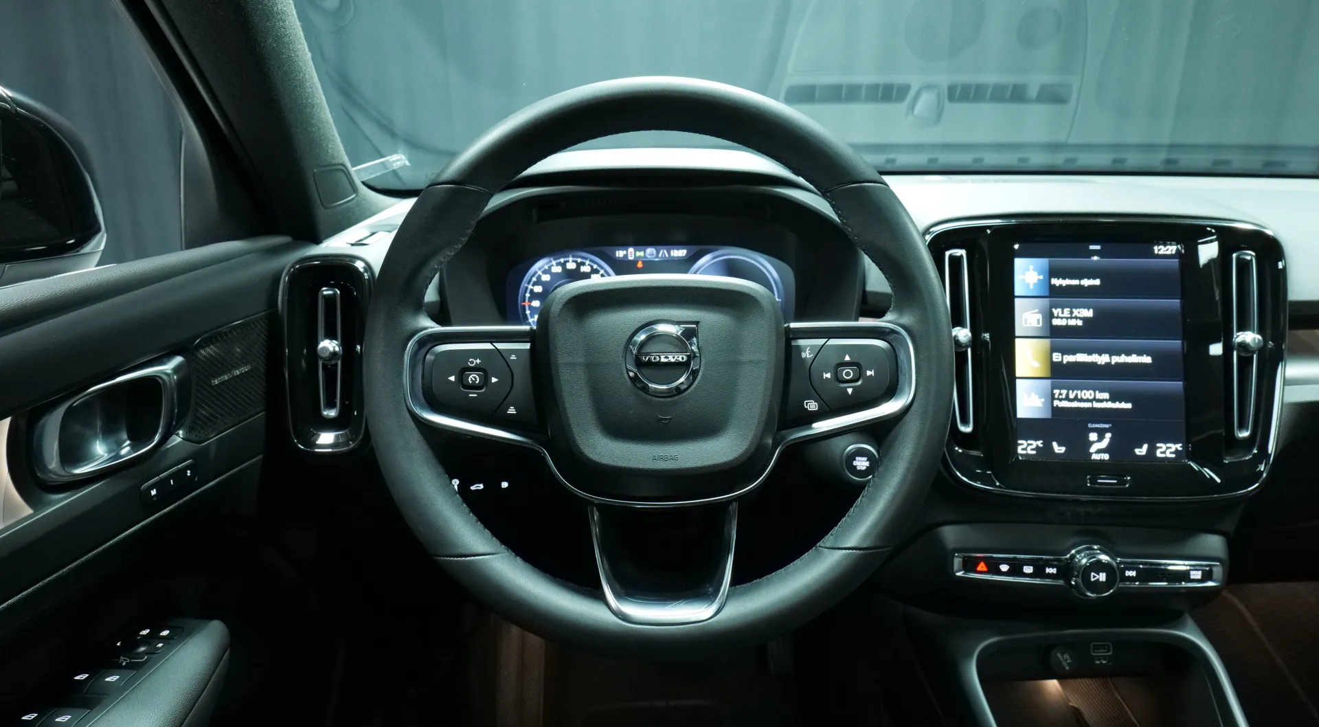 Autokuva 16 - SPK-248