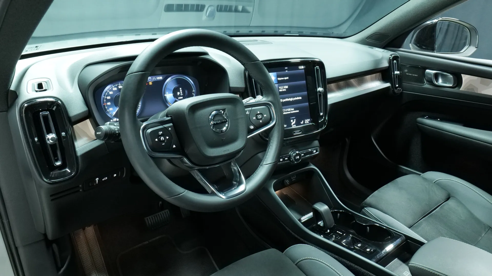 Autokuva 14 - SPK-248