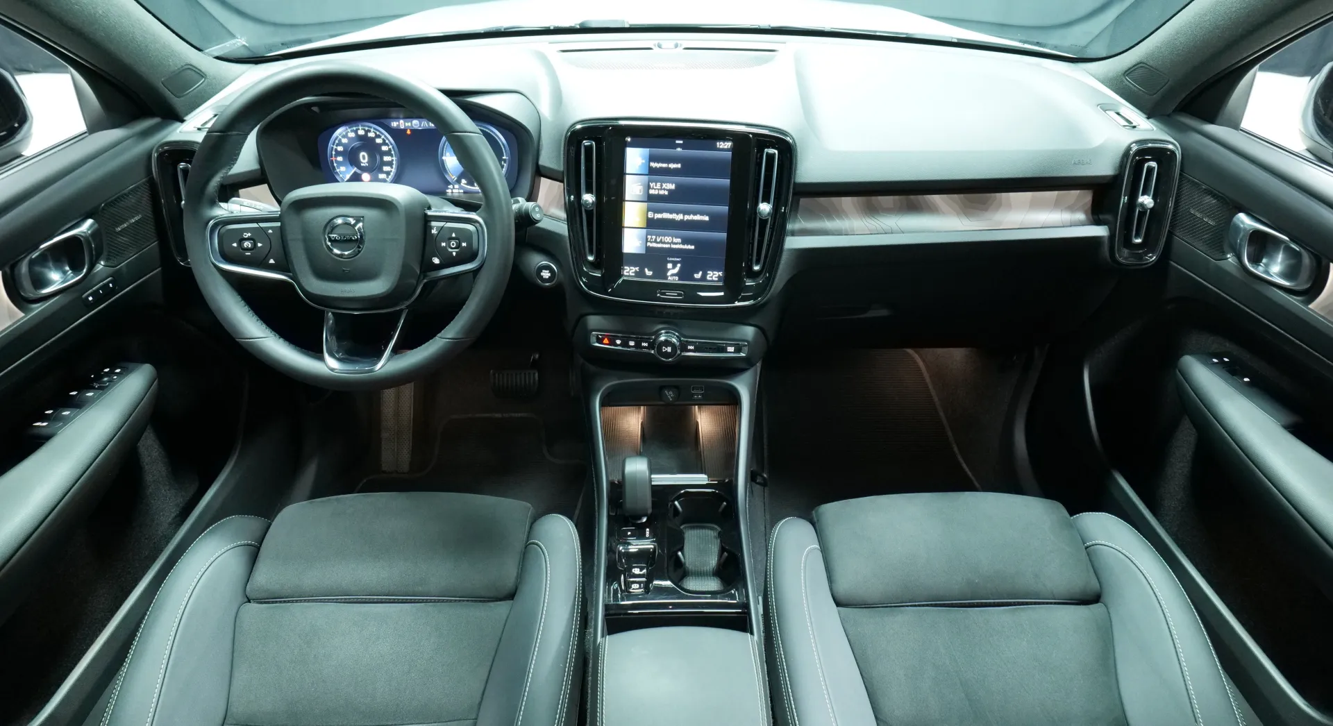 Autokuva 15 - SPK-248