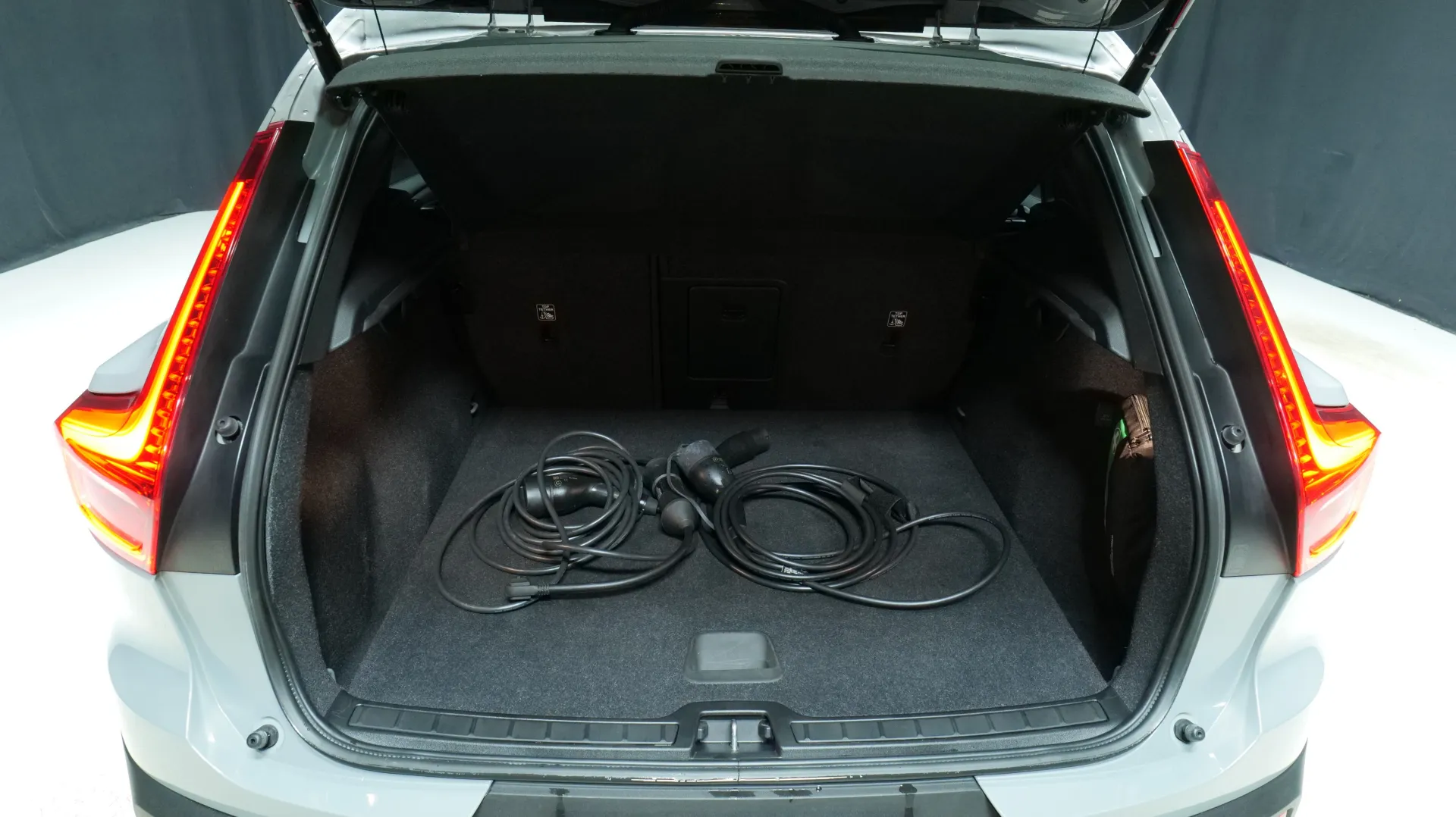 Autokuva 18 - SPK-248