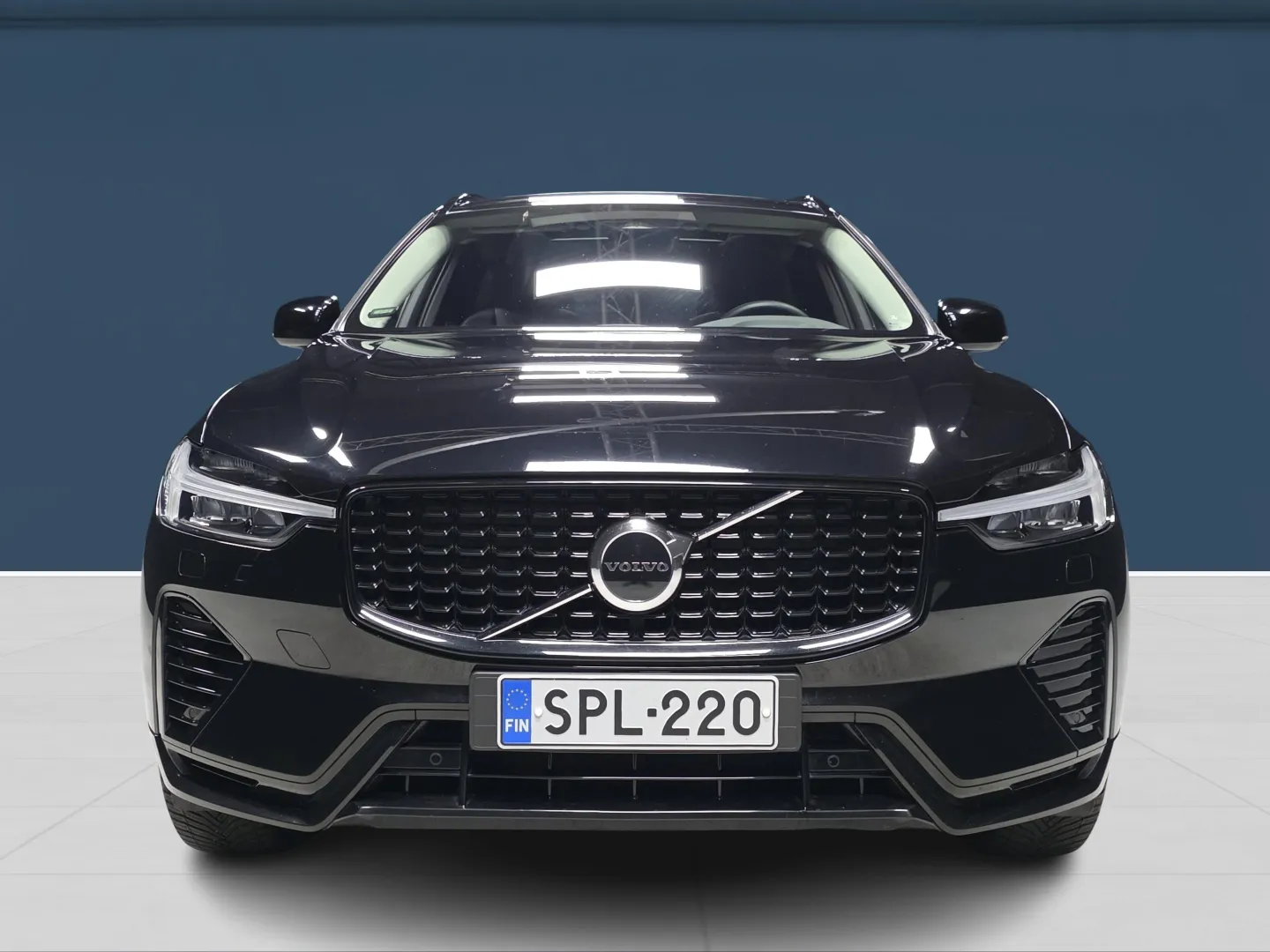 Autokuva 2 - SPL-220