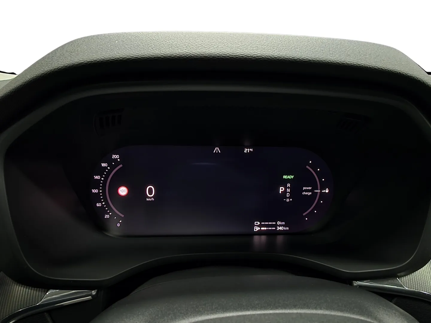 Autokuva 7 - SPL-220