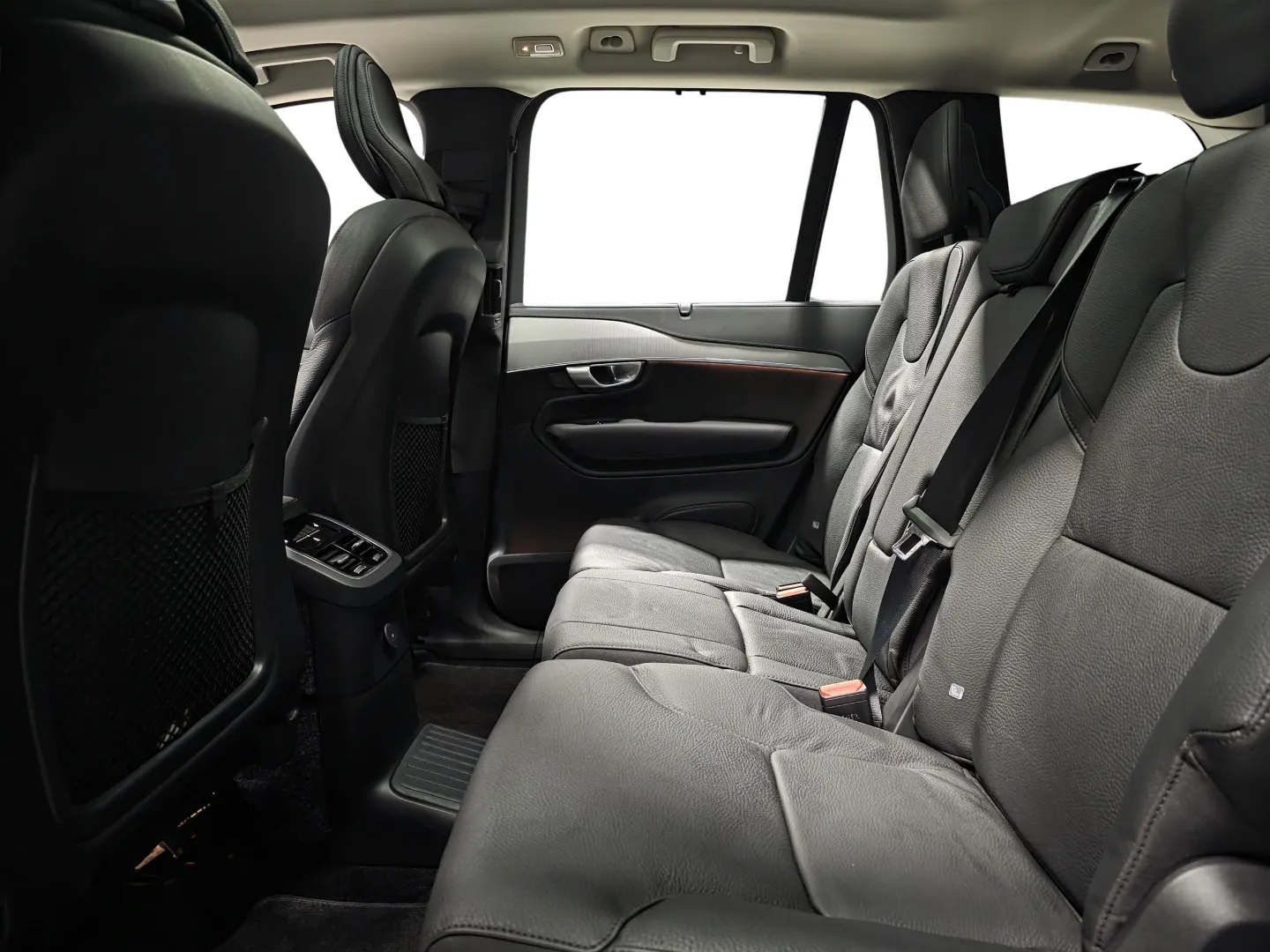 Autokuva 9 - SPM-732