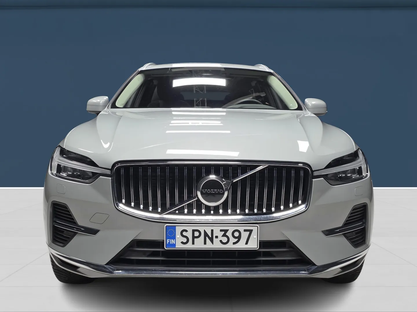 Autokuva 2 - SPN-397