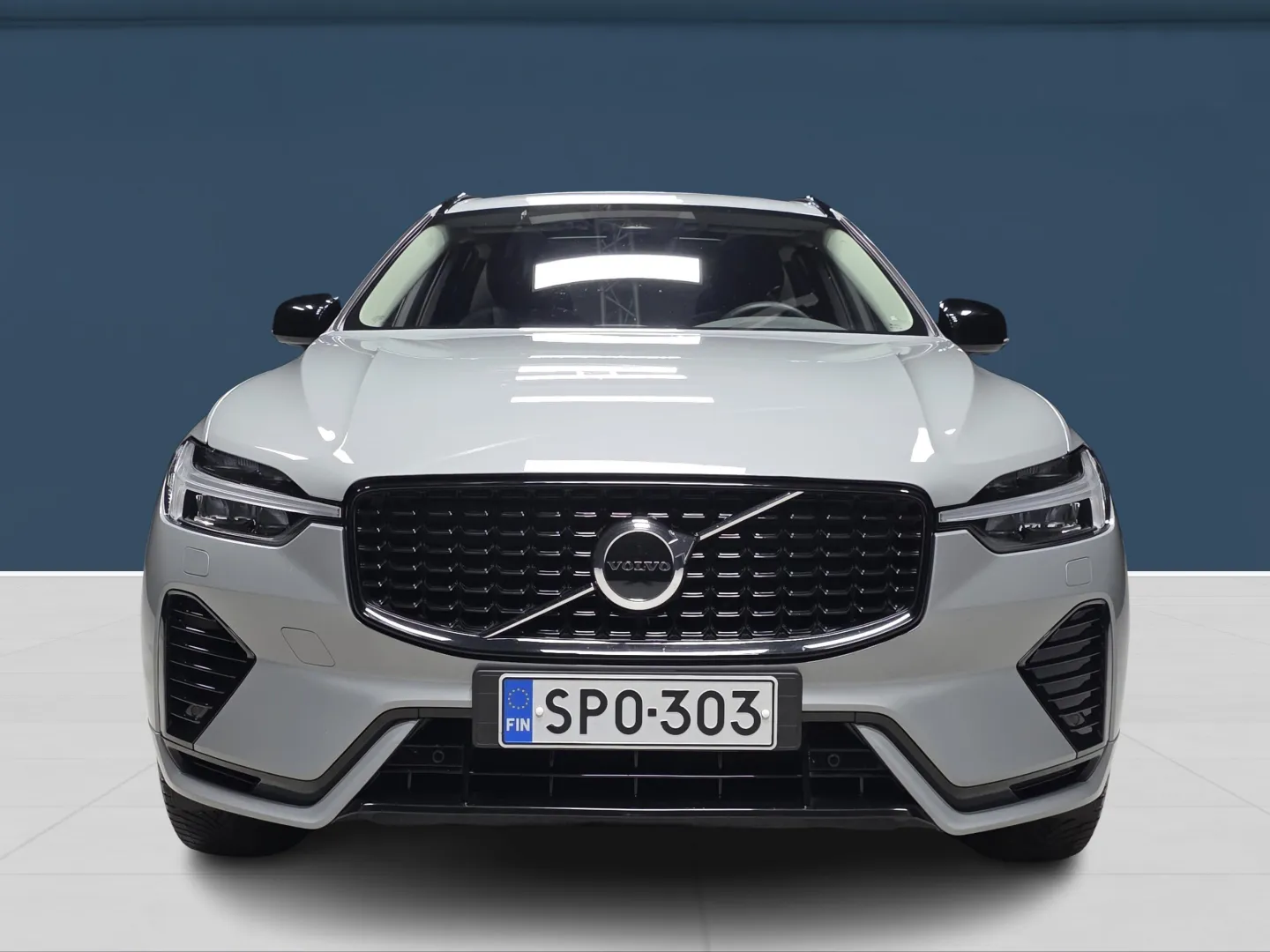 Autokuva 2 - SPO-303