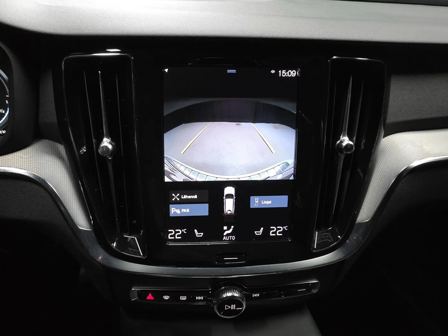 Autokuva 14 - SPS-227